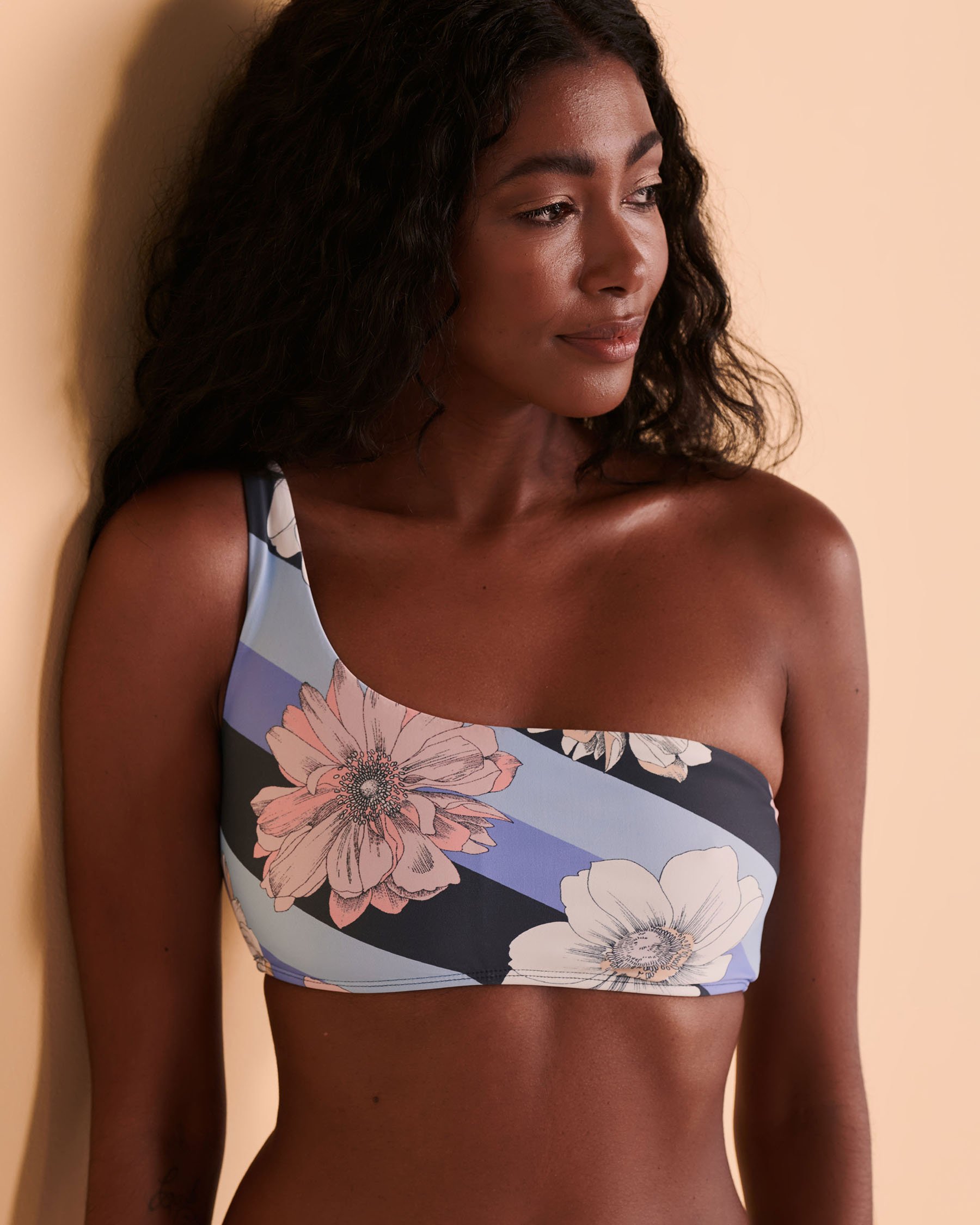 O'NEILL ROXBURY One Shoulder Bikini Top Floral stripes FA2474045T - View4
