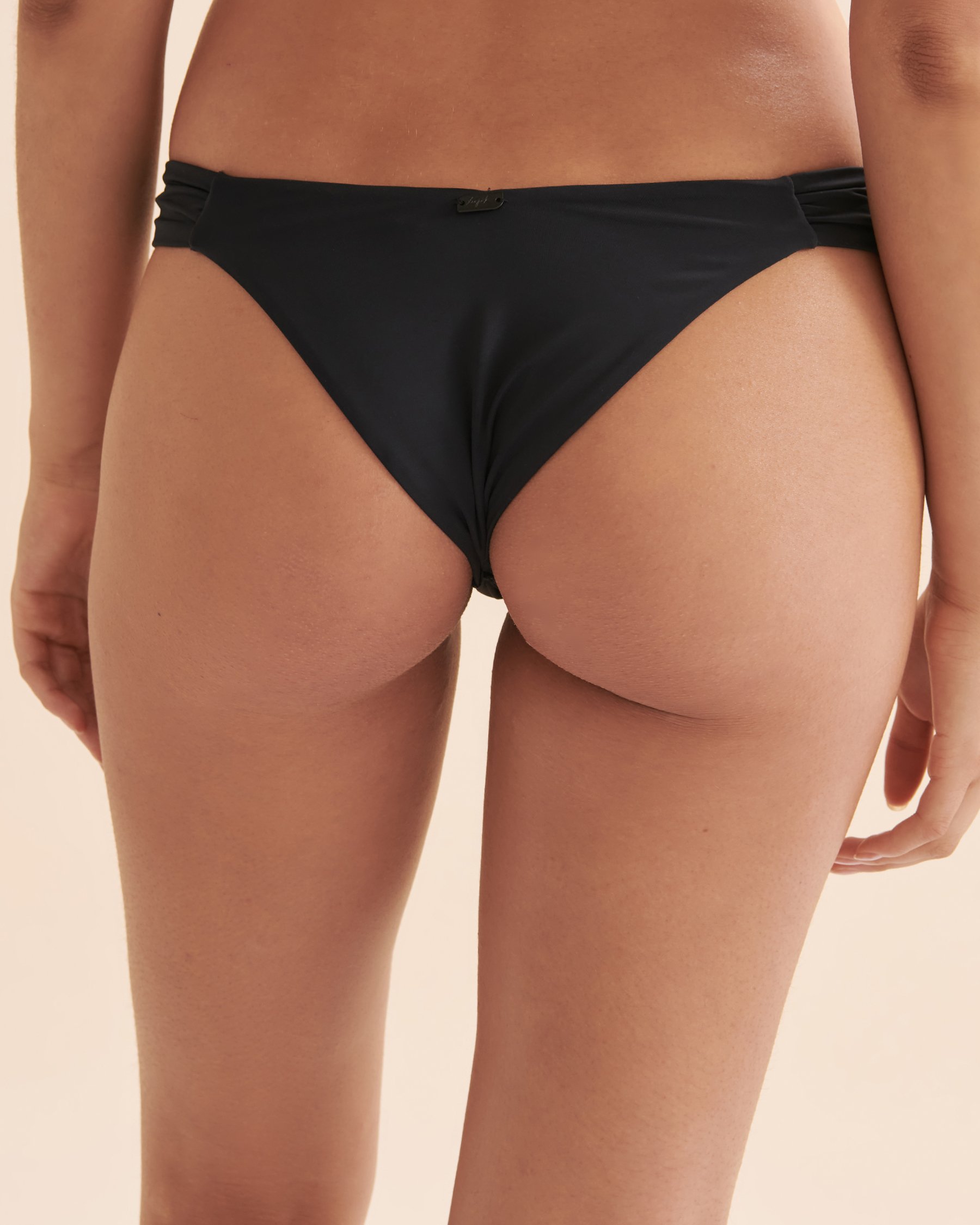 TROPIK Bas de bikini tanga Solid Noir 01300278 - View2