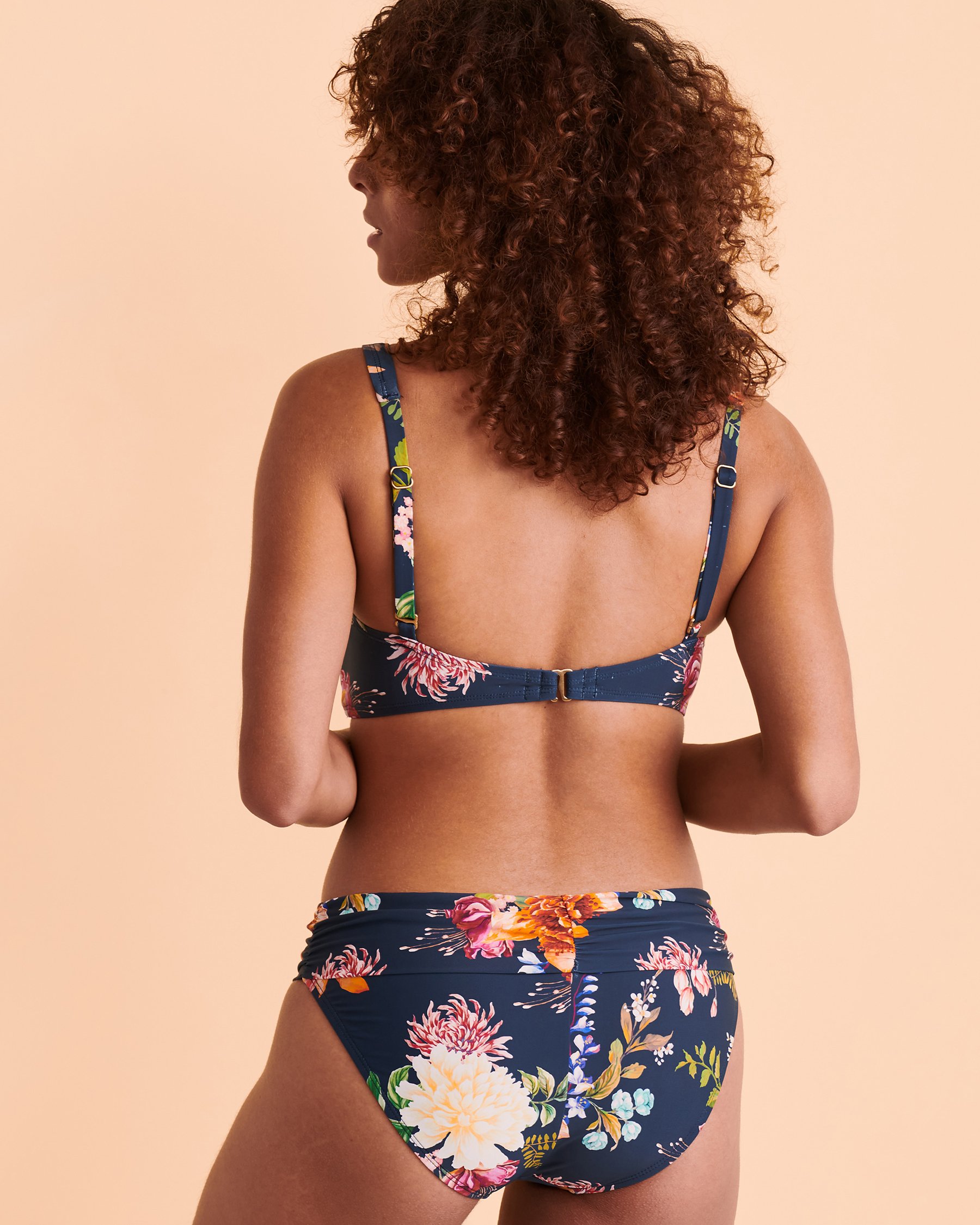 JANTZEN FLORAL ENCHANTMENT Wrap Bikini Top Floral JZ23041B - View2