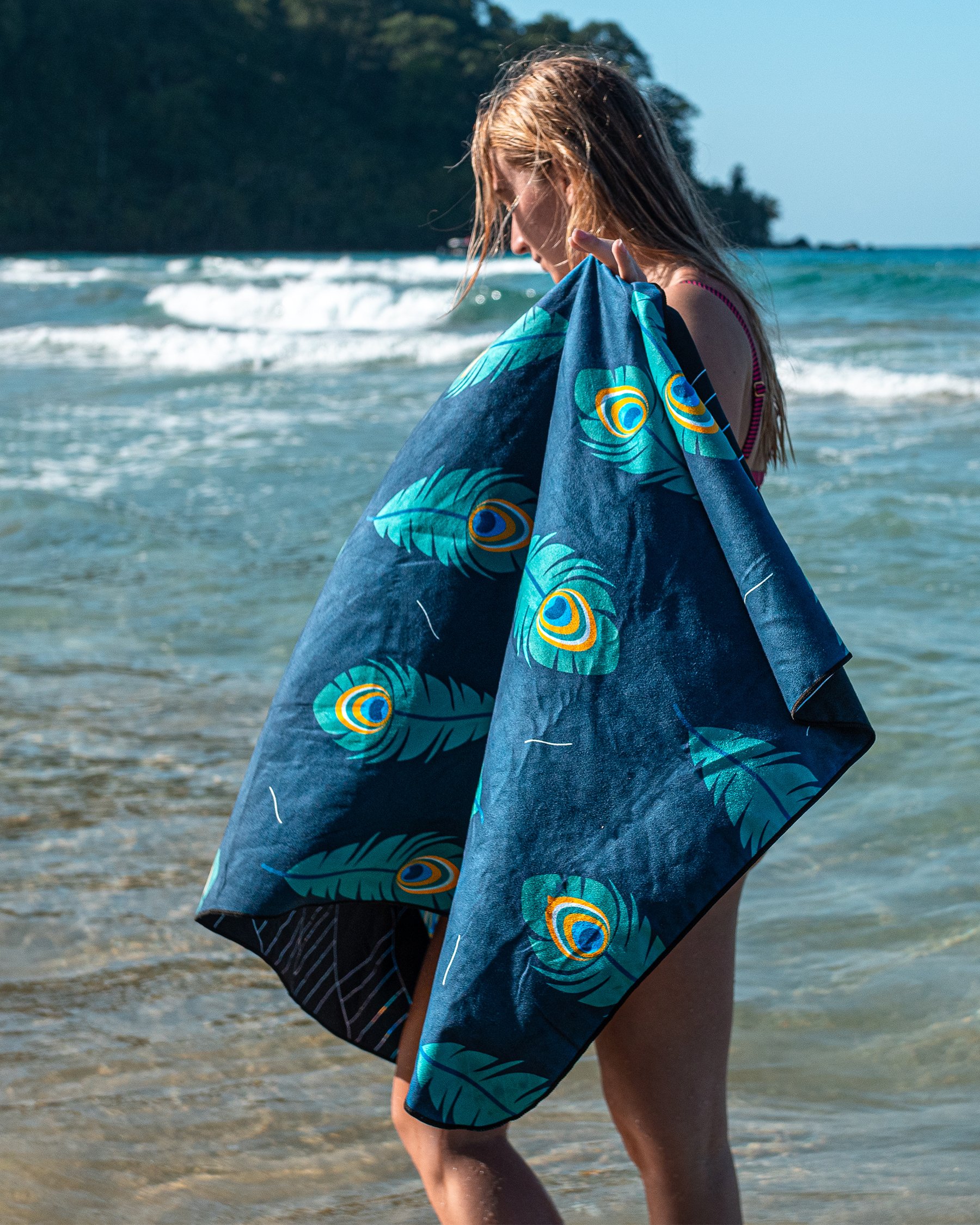 NERKA Reversible Microfiber Towel Paon SREV31.5X63 - View1
