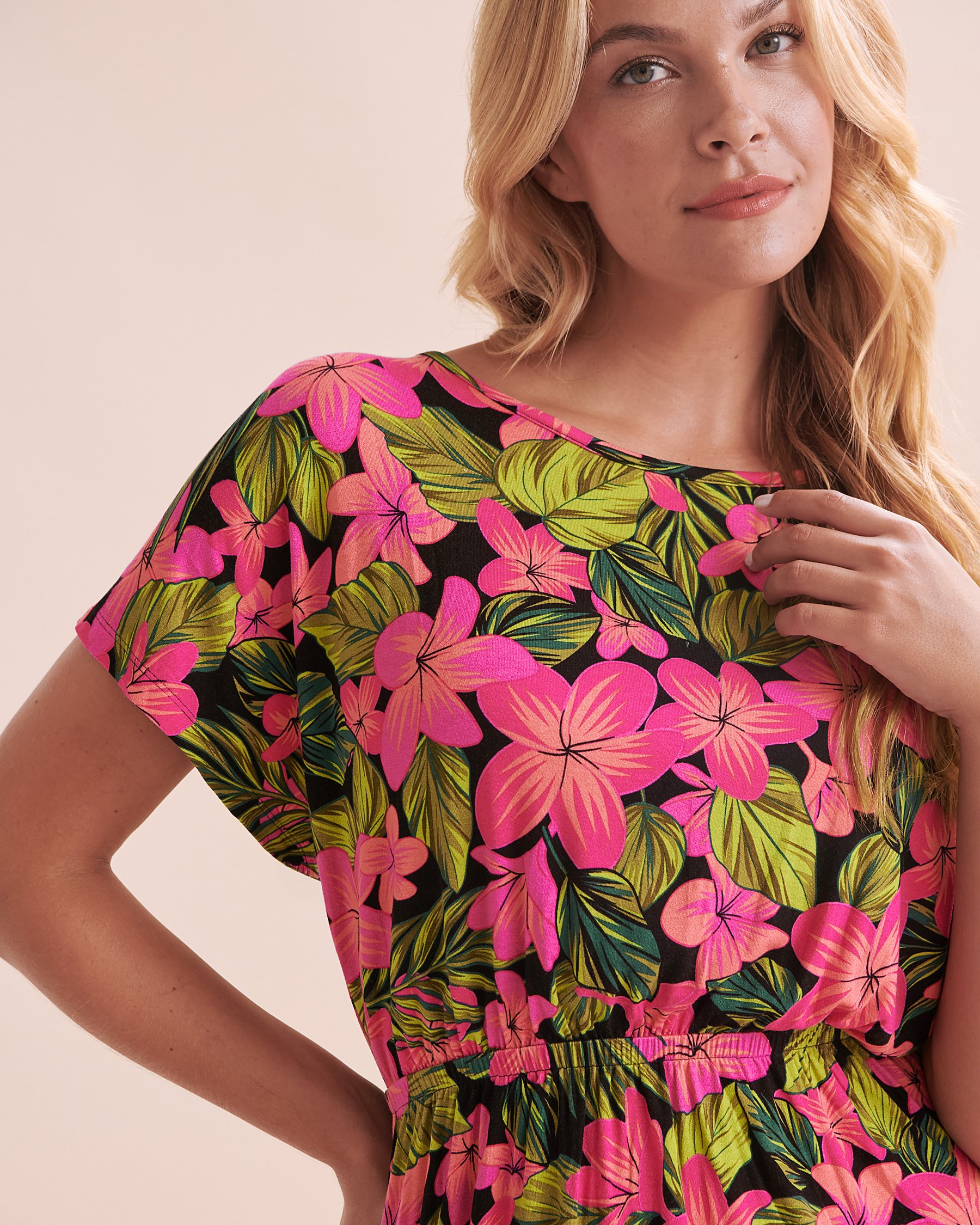 EAU DE SEA Robe courte en crêpe Tropic Bliss Évasion tropicale rose 02300128 - Voir6