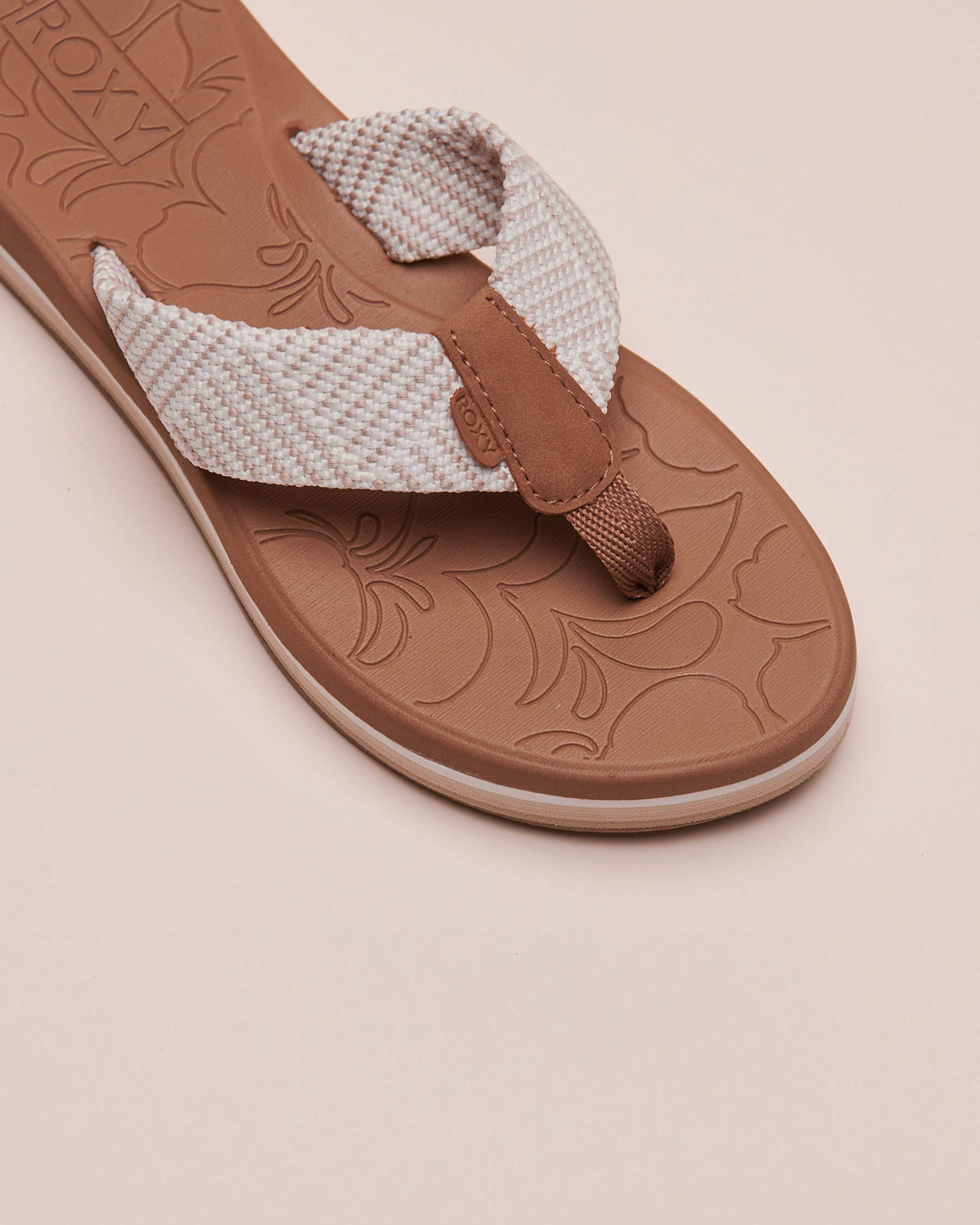 ROXY Colbee Hi Flip-Flops Beige/White 13889961 - View3