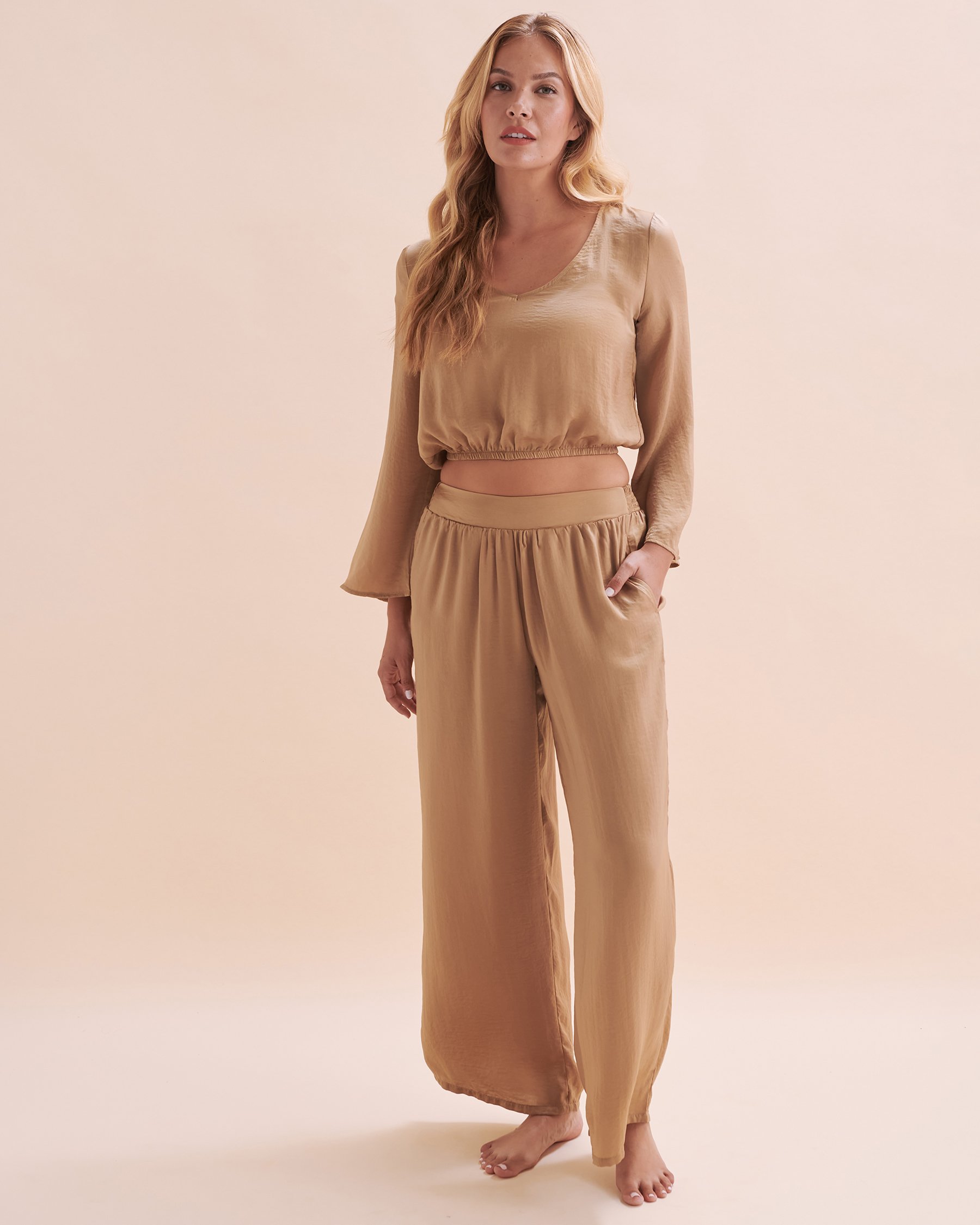 SANTEMARE Haut court en satin Sable beige 02100025 - Voir6