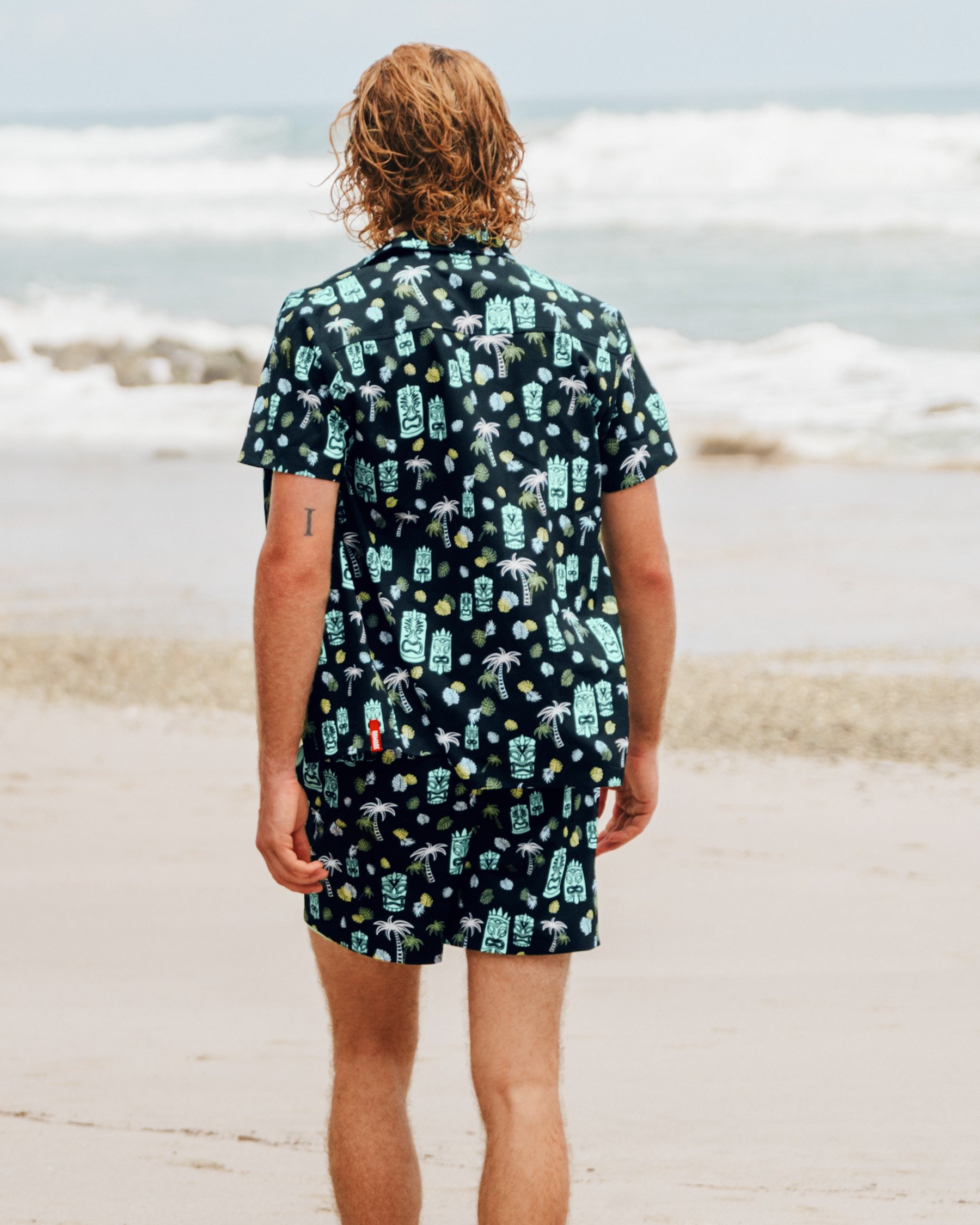 HAMABE Short Sleeve Shirt Blue Tiki Island 04100023 - View1