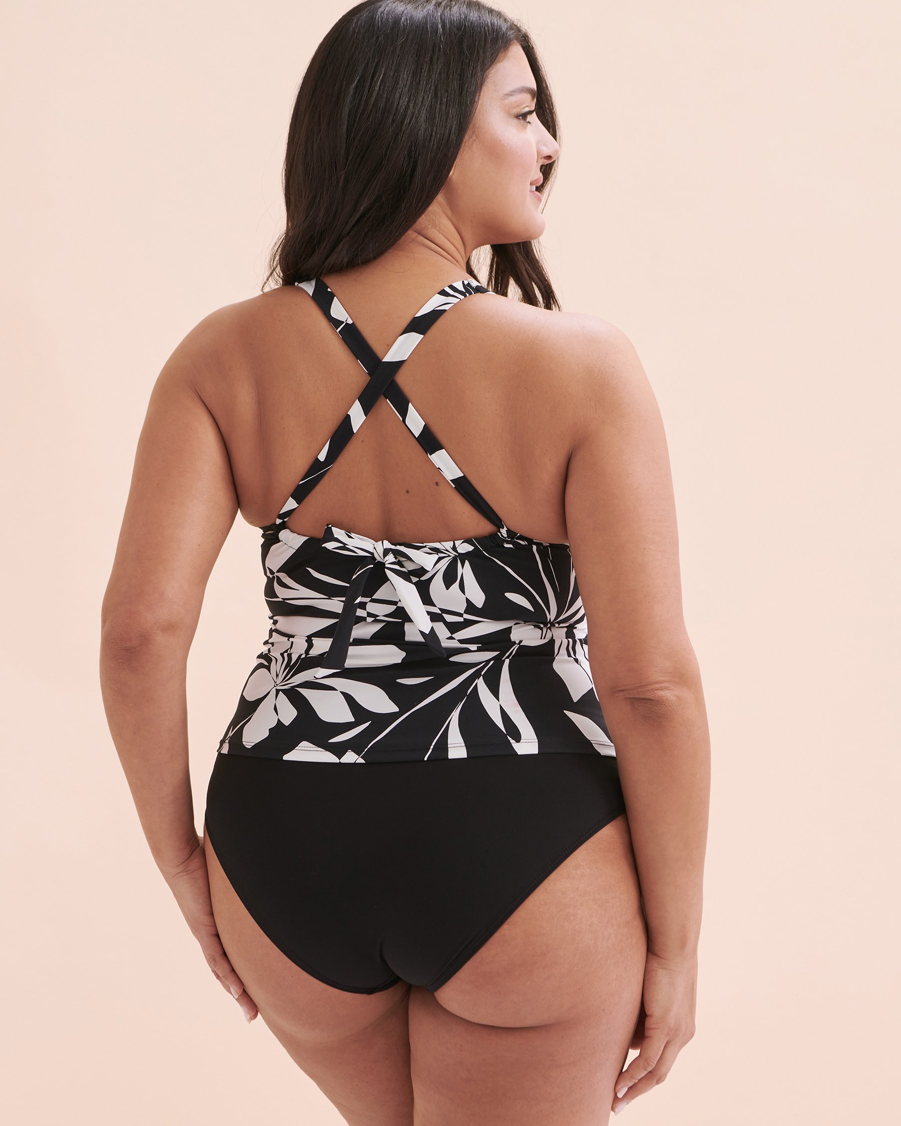 CHRISTINA Haut tankini bonnet D Graphic Art Fleurs noires et blanches 30GA5084D - Voir2