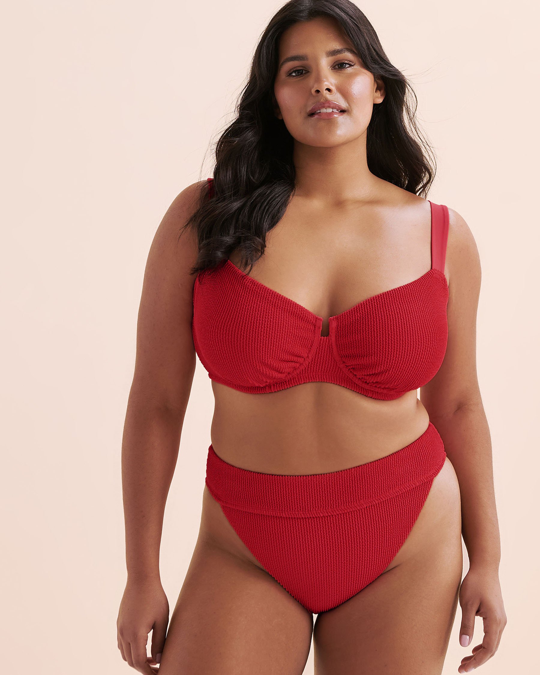 TROPIK Haut de bikini plongeant bonnet D texturé à smocks Rouge 01200106 - Voir4