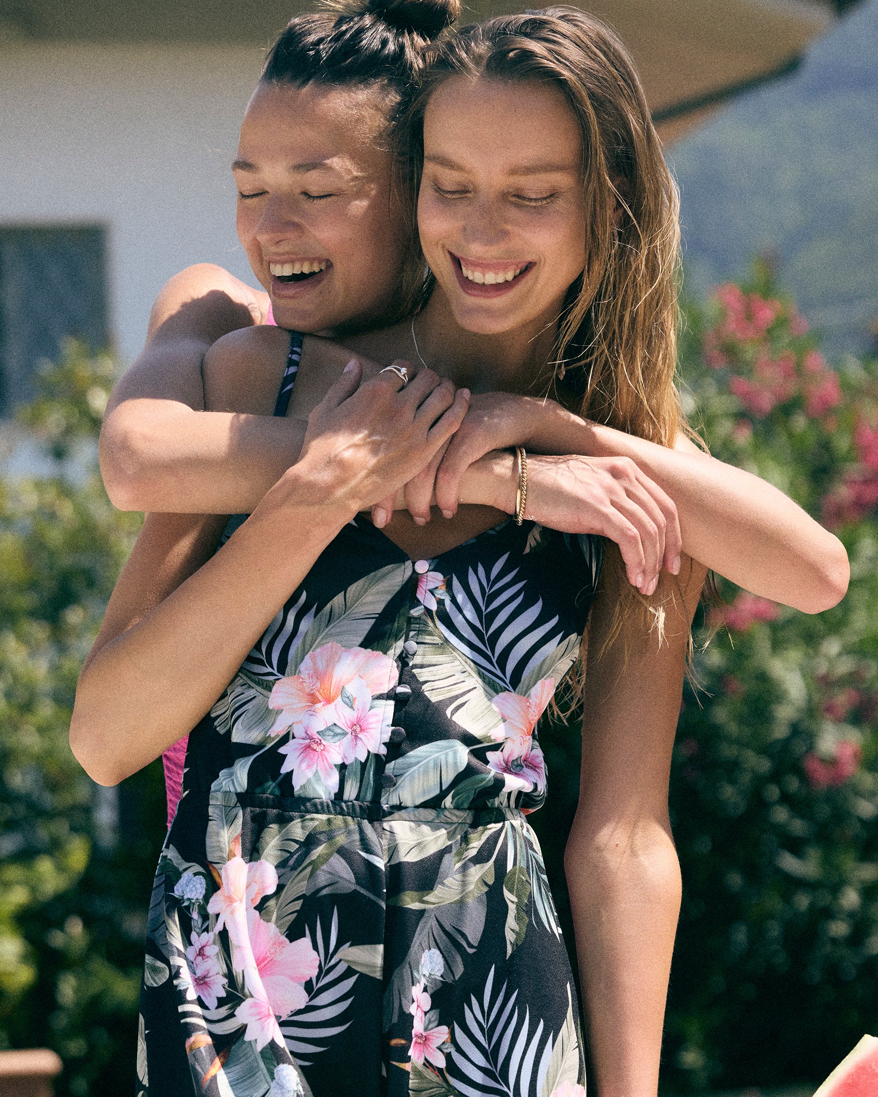 EVERYDAY SUNDAY Coastal Heaven  Cami Jumpsuit Black, green, pink ESBEAW05855 EVERYDAY SUNDAY Coastal Heaven  Cami Jumpsuit Black, green, pink ESBEAW05855 - View4