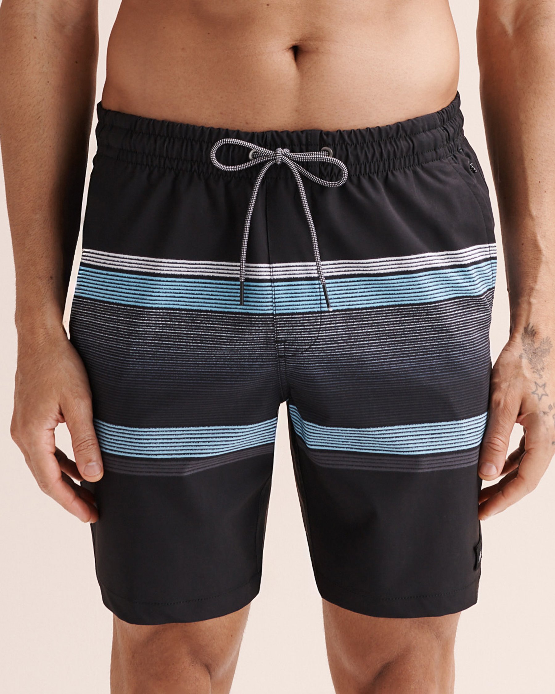 LUCKY ALOHA Maillot volley 18'' avec filet Quest Noir QST1148 - View1