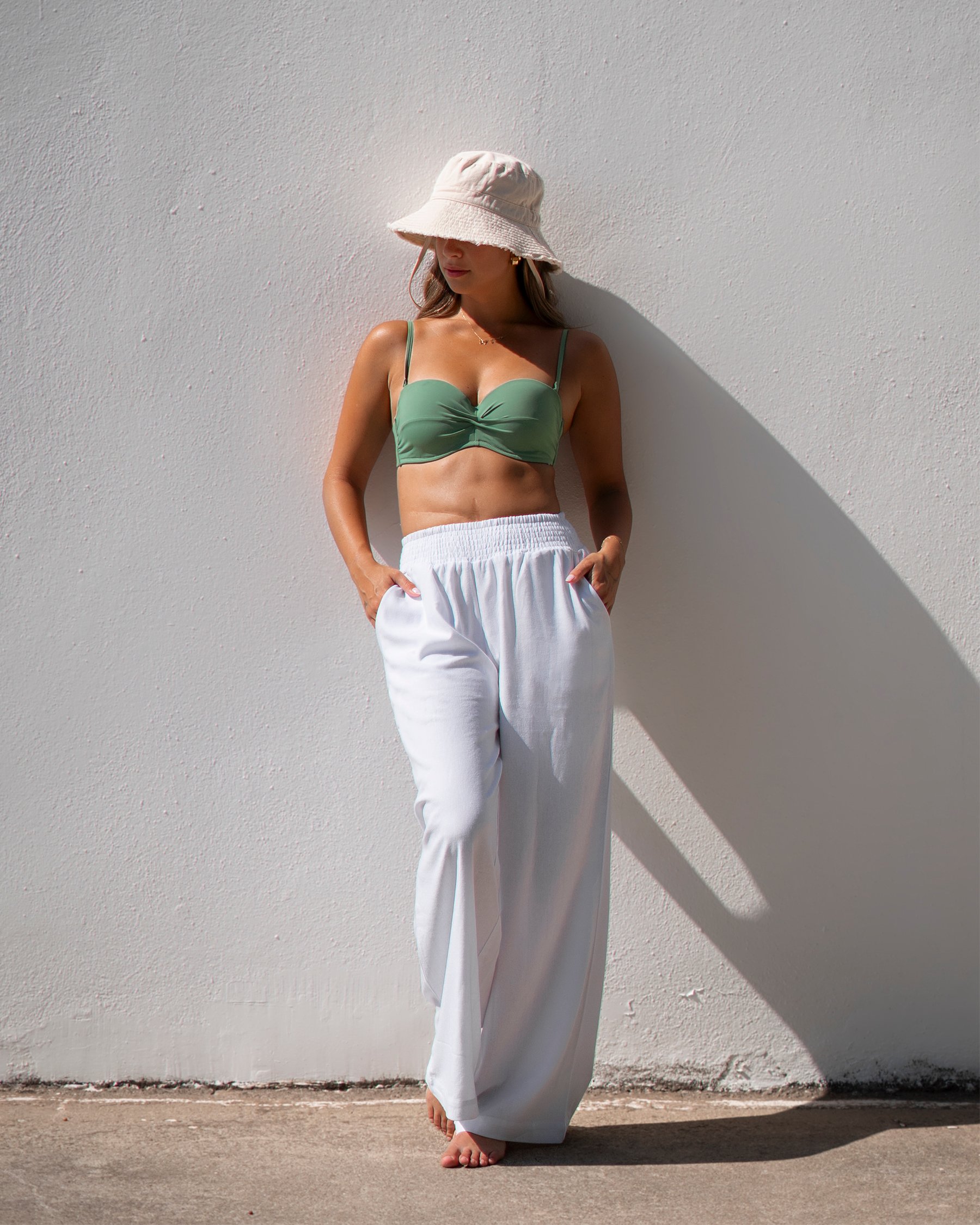 OFF THE BEACH Pantalon jambe large Blanc 02200075 - Voir1