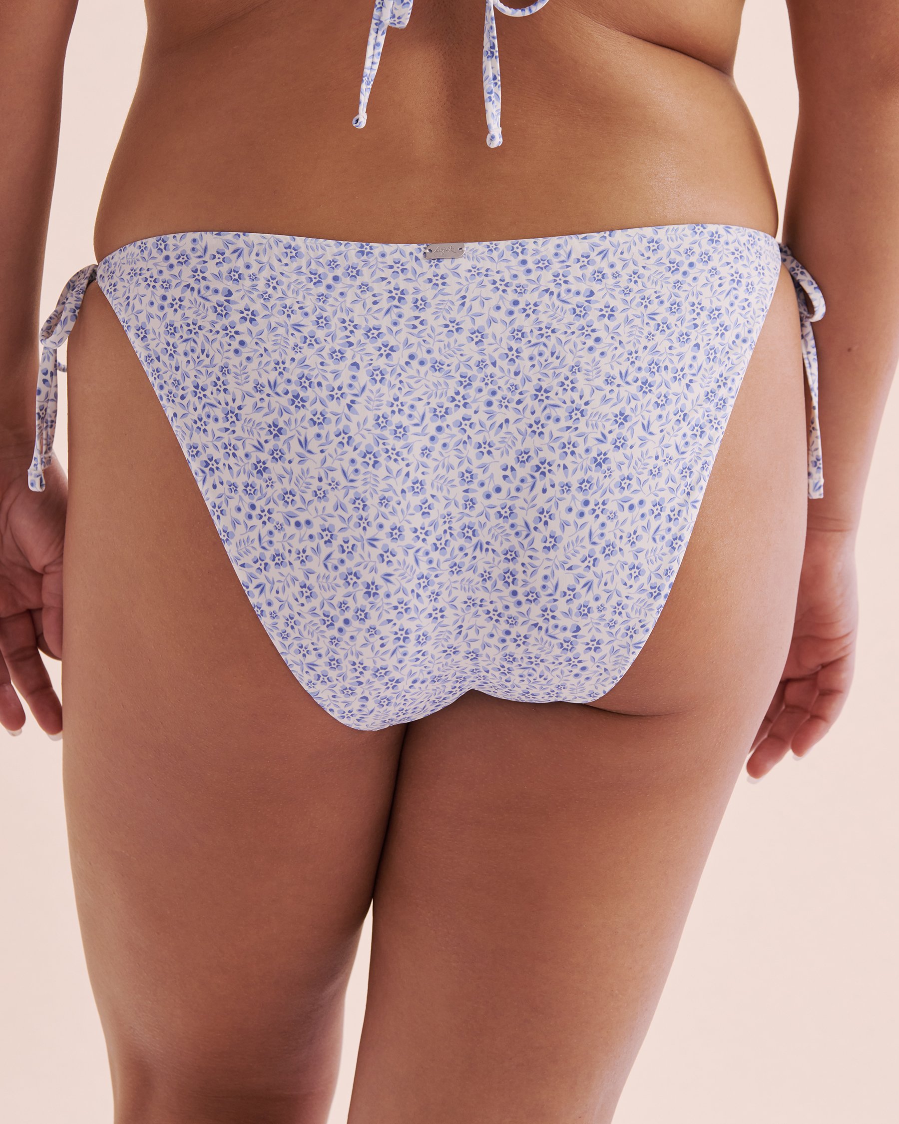 TROPIK Bas de bikini brésilien Serenity Floral Bleu et blanc 01300376 - View6