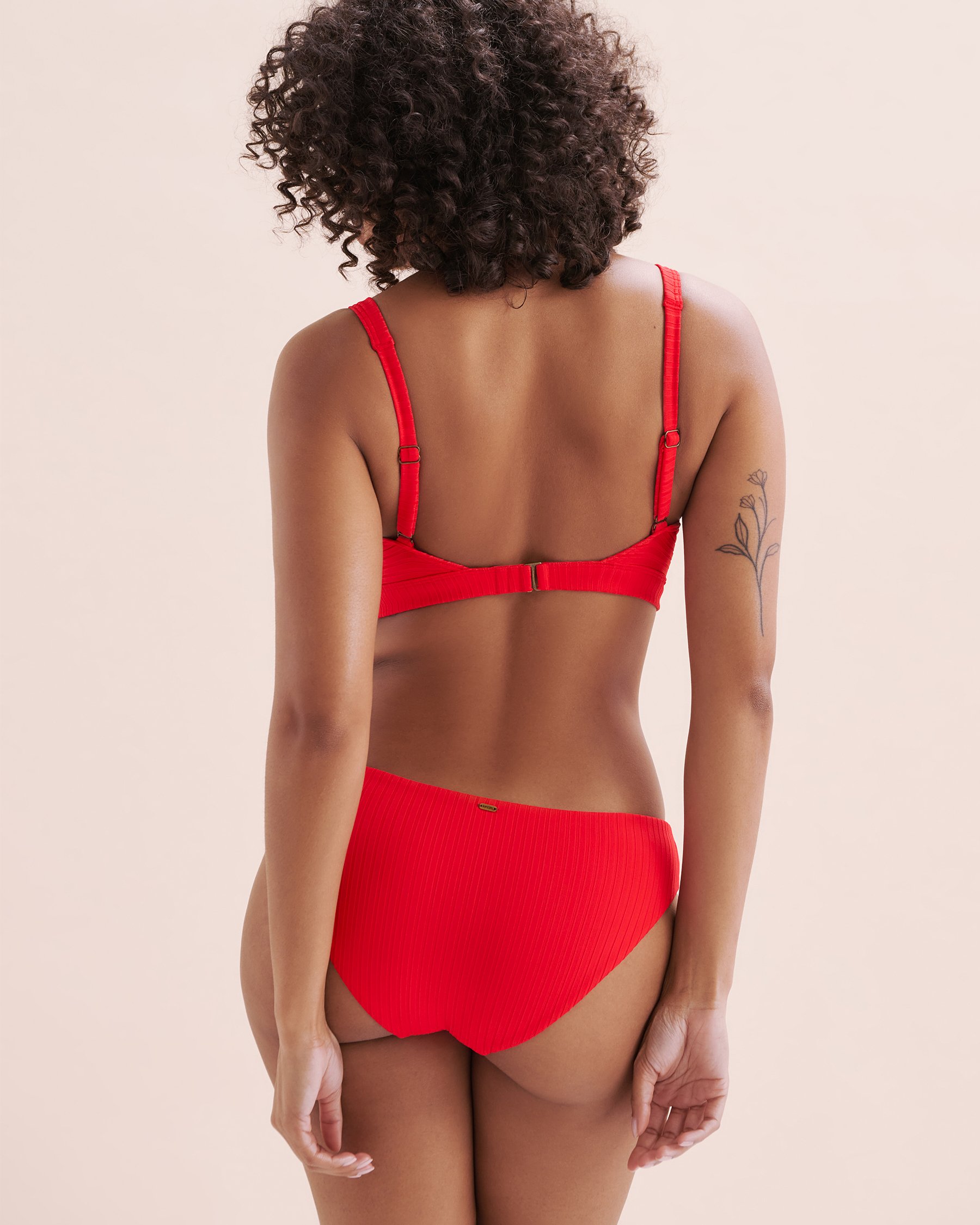 RIP CURL Premium Surf D/DD Cup Bralette Bikini Top Hibiscus Red 0ASWSW - View2