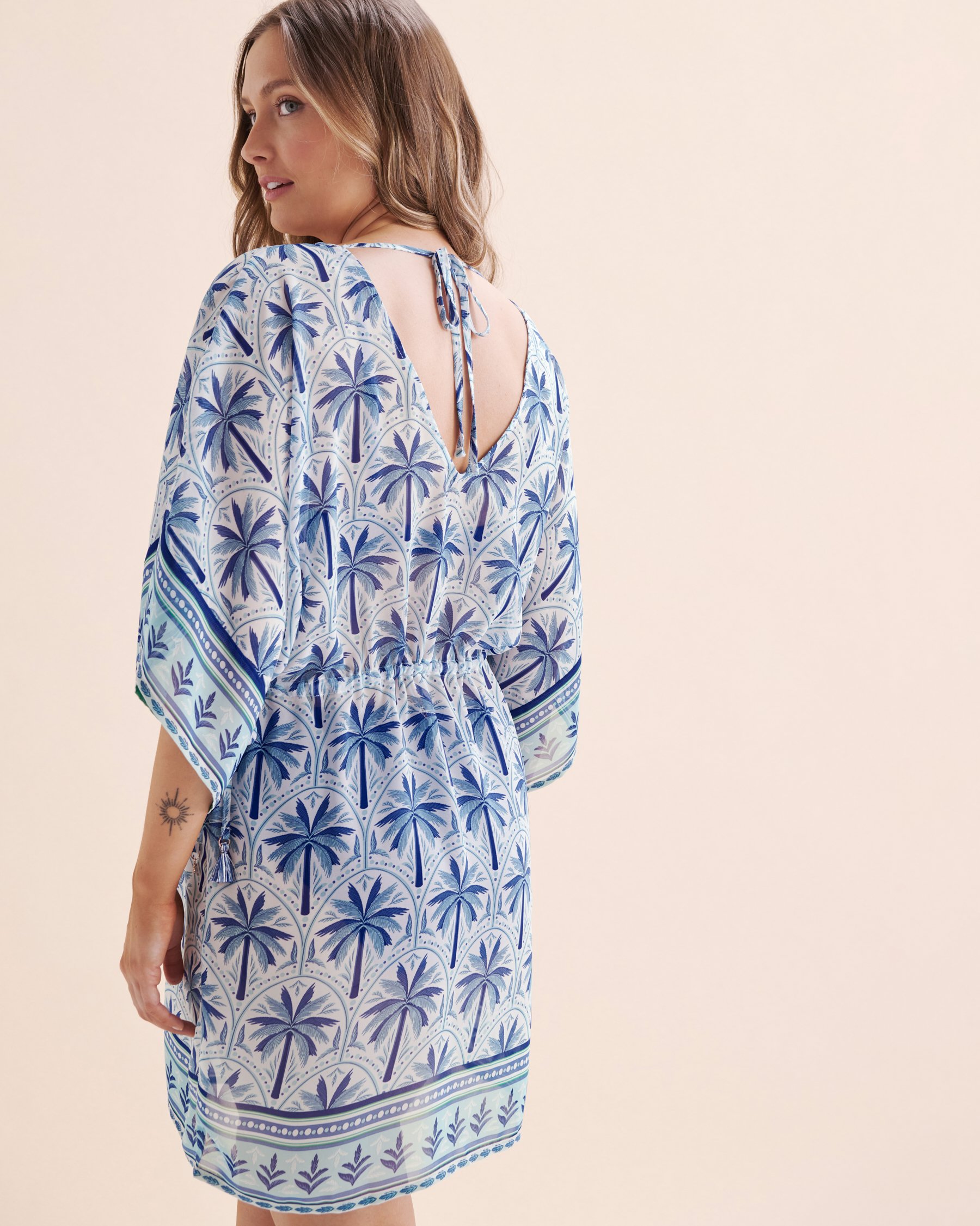 TURQUOISE COUTURE Tunique en mousseline Mykonos Palm Bleu et blanc brillant 02400046 - Voir5