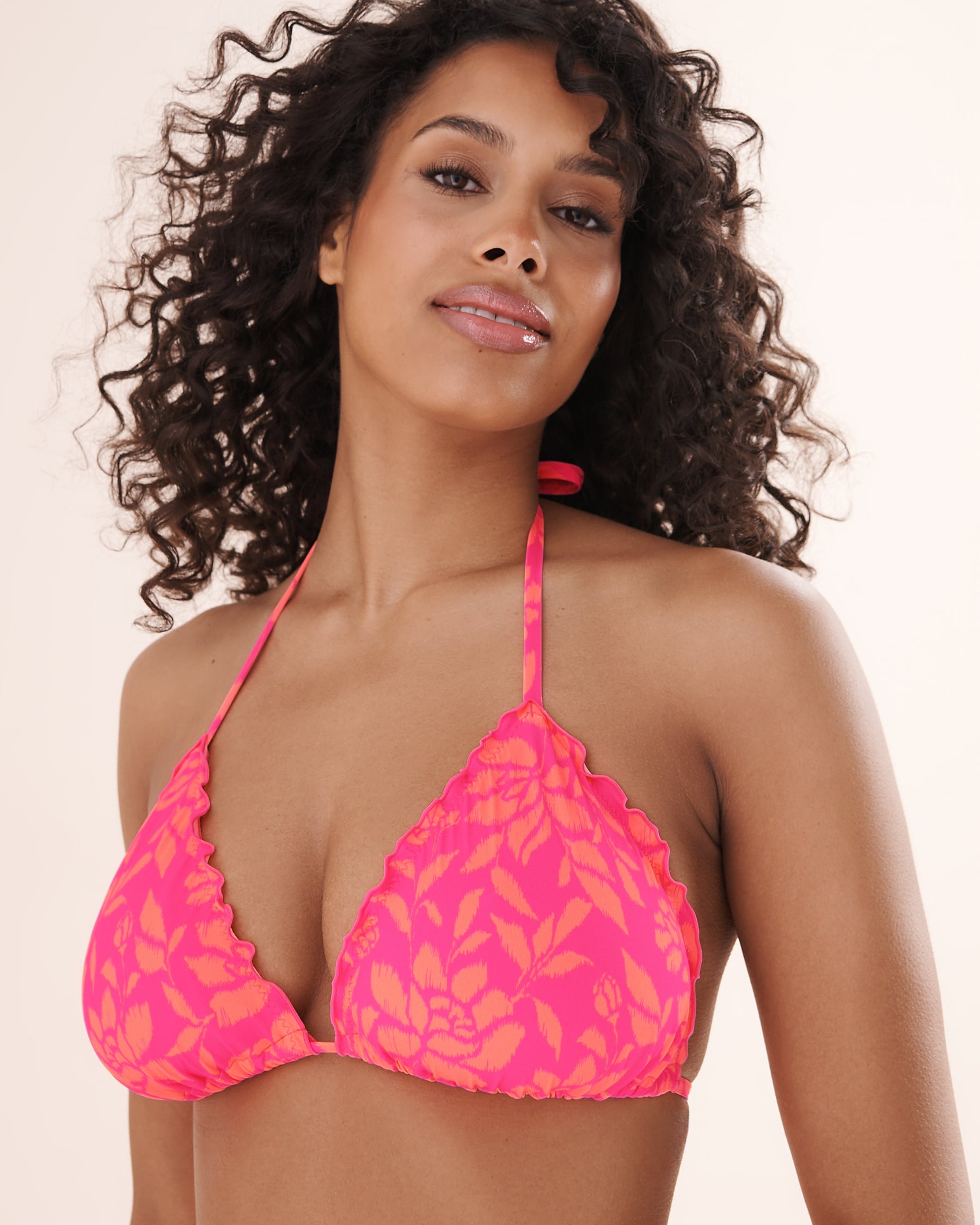BODY GLOVE Glee Dita D Cup Triangle Bikini Top Bubble Gum Pink 3969000D - View3