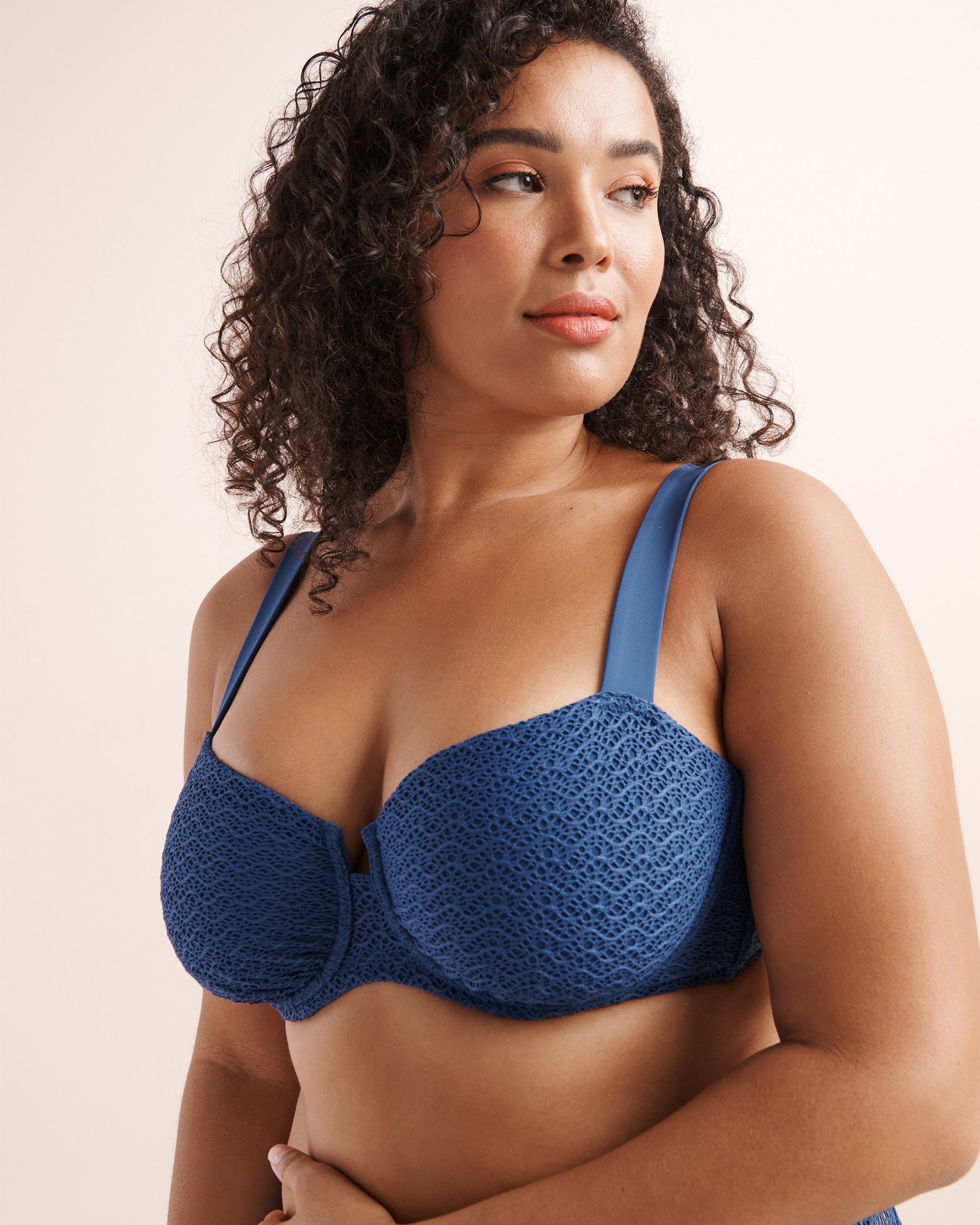 COSTA DEL REY Crochet D Cup Plunge Bikini Top Sodalite Blue 01200152 - View3