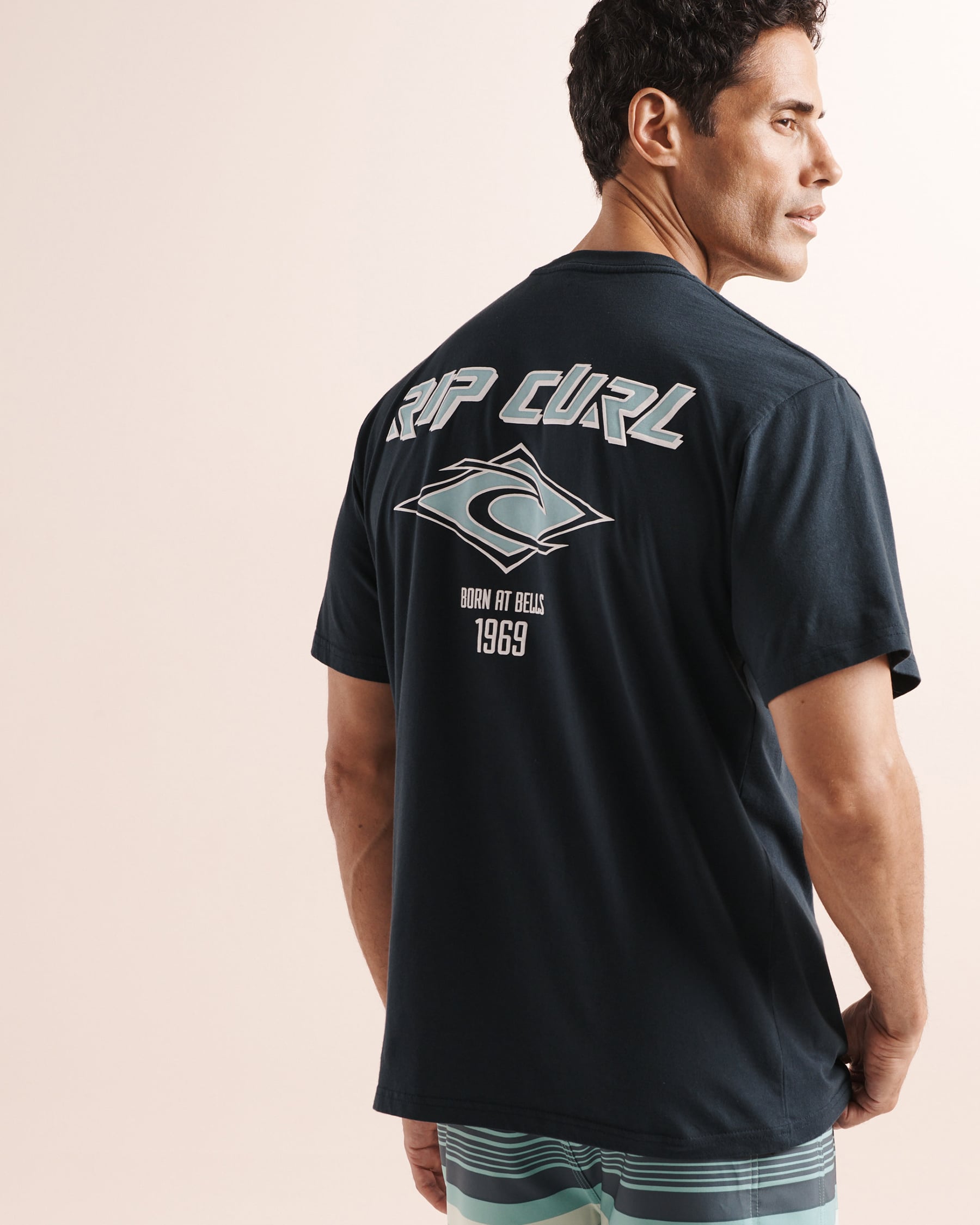 RIP CURL Fade Out Icon Relaxed Tee Navy Blue 12GMTE - View2