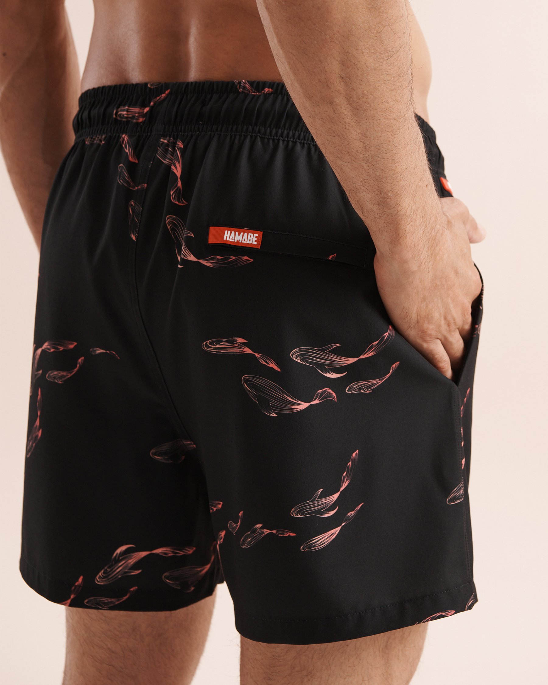 HAMABE Fish Print 4.5'' Volley Swimsuit With Brief Liner Black and red 03100092 - View5