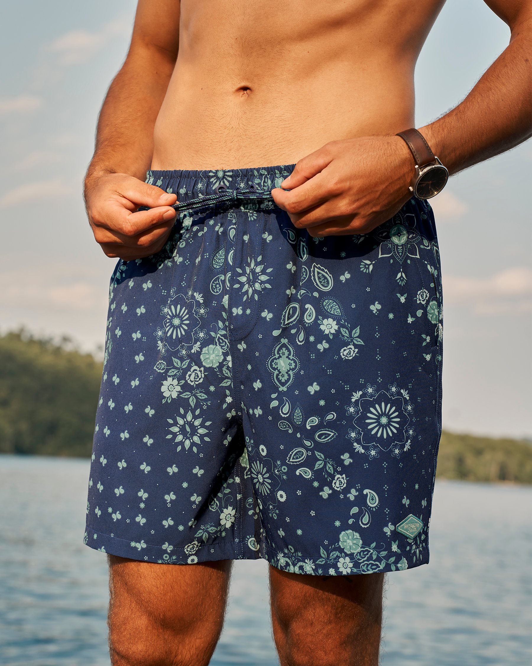 SHORELINE SEVEN Floral Paisley Compressive Liner 6'' Volley Swimsuit Blue 03100094 - View3