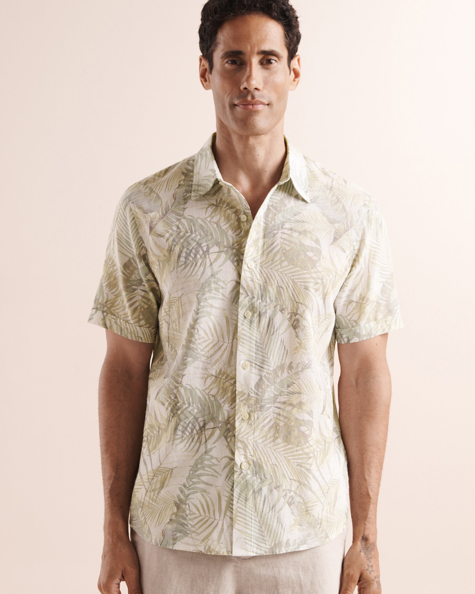 PUBLIC BEACH Chemise en mélange de lin à imprimé feuillage Blanc, beige et vert PB9213BIK - View4