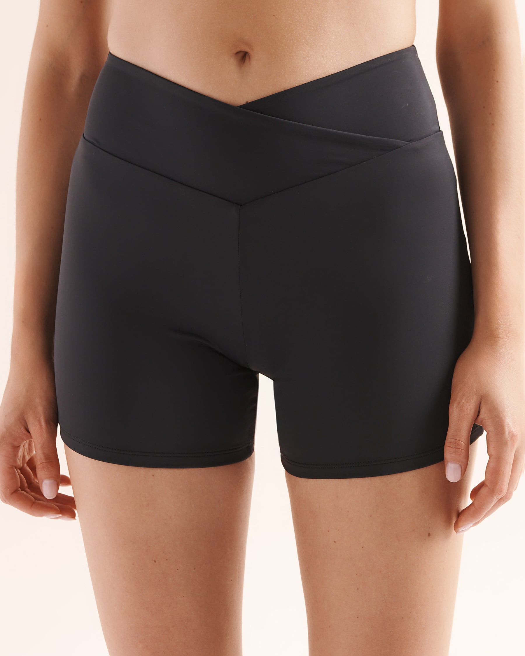 EAU DE SEA High-Rise Swim Biker Short Black 01300659 - View1