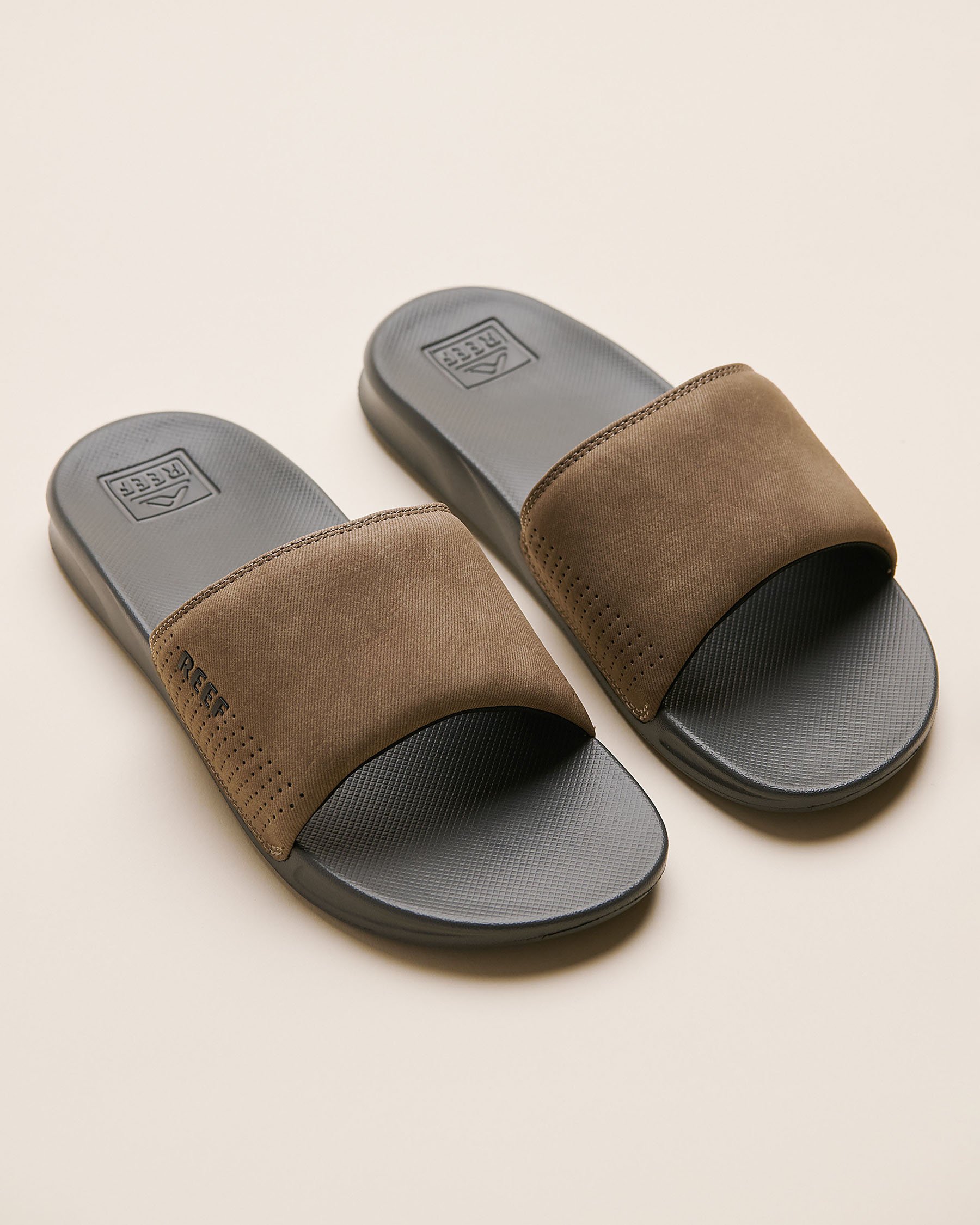 REEF Sandales Tail Slide Gris et brun CJ8560 - View1