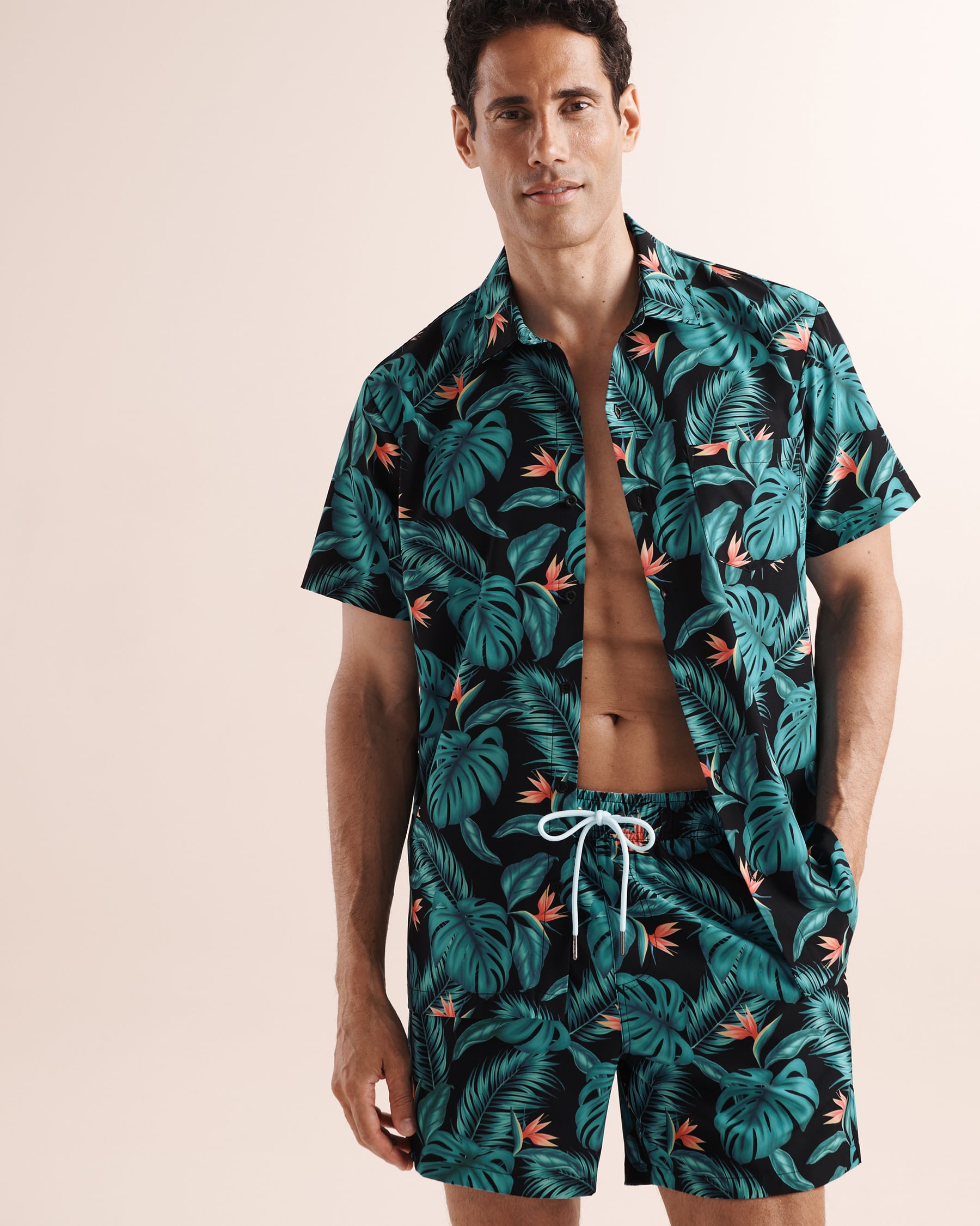 HAMABE Chemise à manches courtes à imprimé tropical Noir, bleu et rouge 04100078 - View5