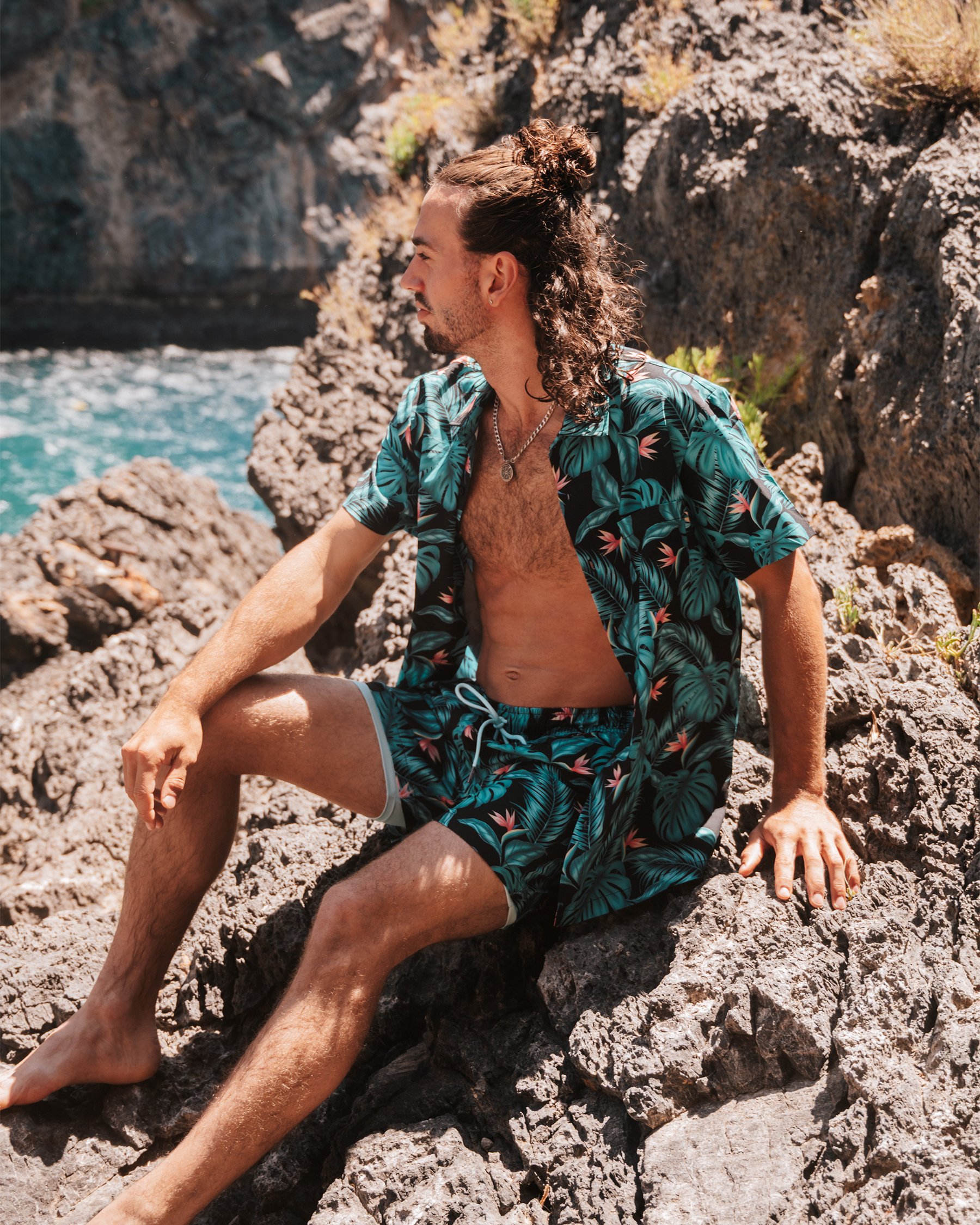 HAMABE Chemise à manches courtes à imprimé tropical Noir, bleu et rouge 04100078 - View1