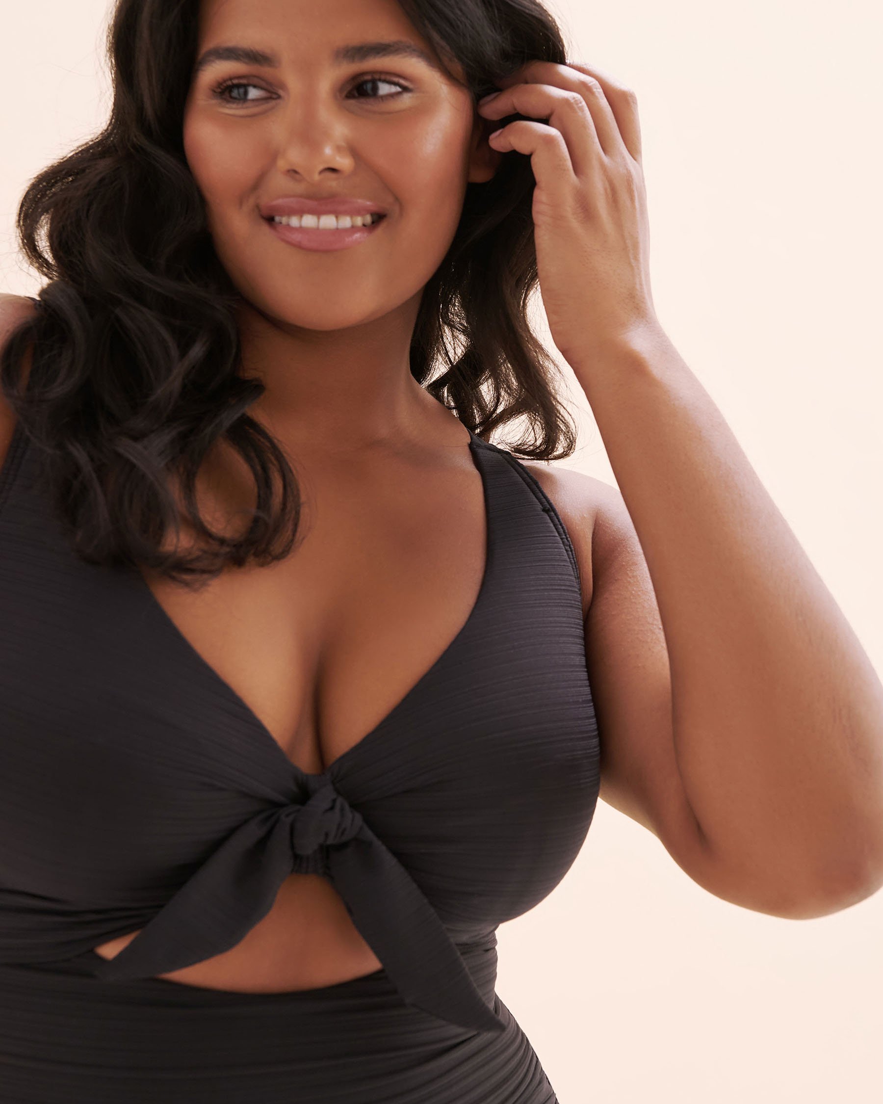 ARTESANDS Aria Cezanne D/DD Cup Cut-out One-piece Swimsuit Black AT1763GA - View6