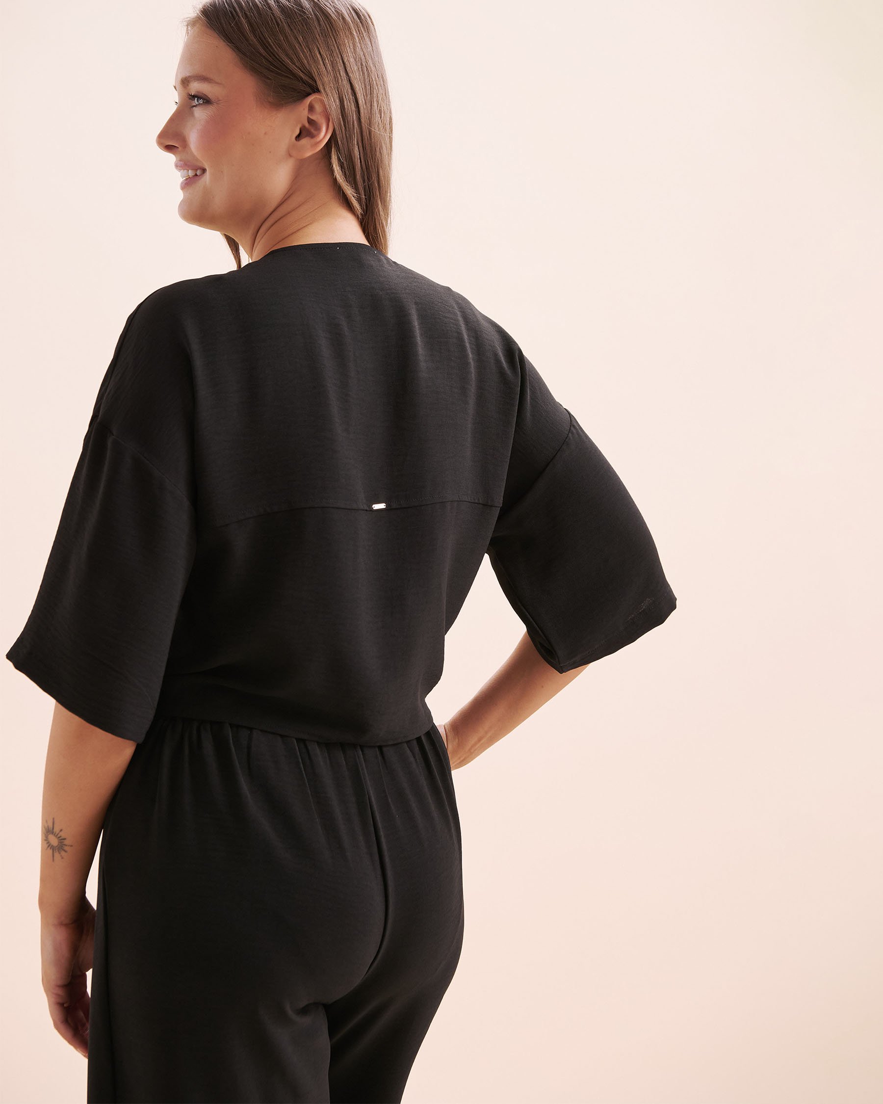 EVERYDAY SUNDAY Short Sleeves Front Tie Cover Up Shirt Black ESBEAW05868A - View5