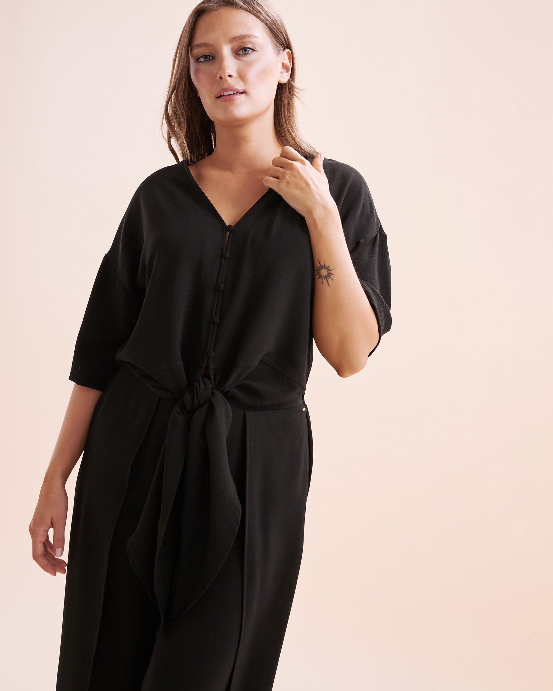 EVERYDAY SUNDAY Short Sleeves Front Tie Cover Up Shirt Black ESBEAW05868A - View6