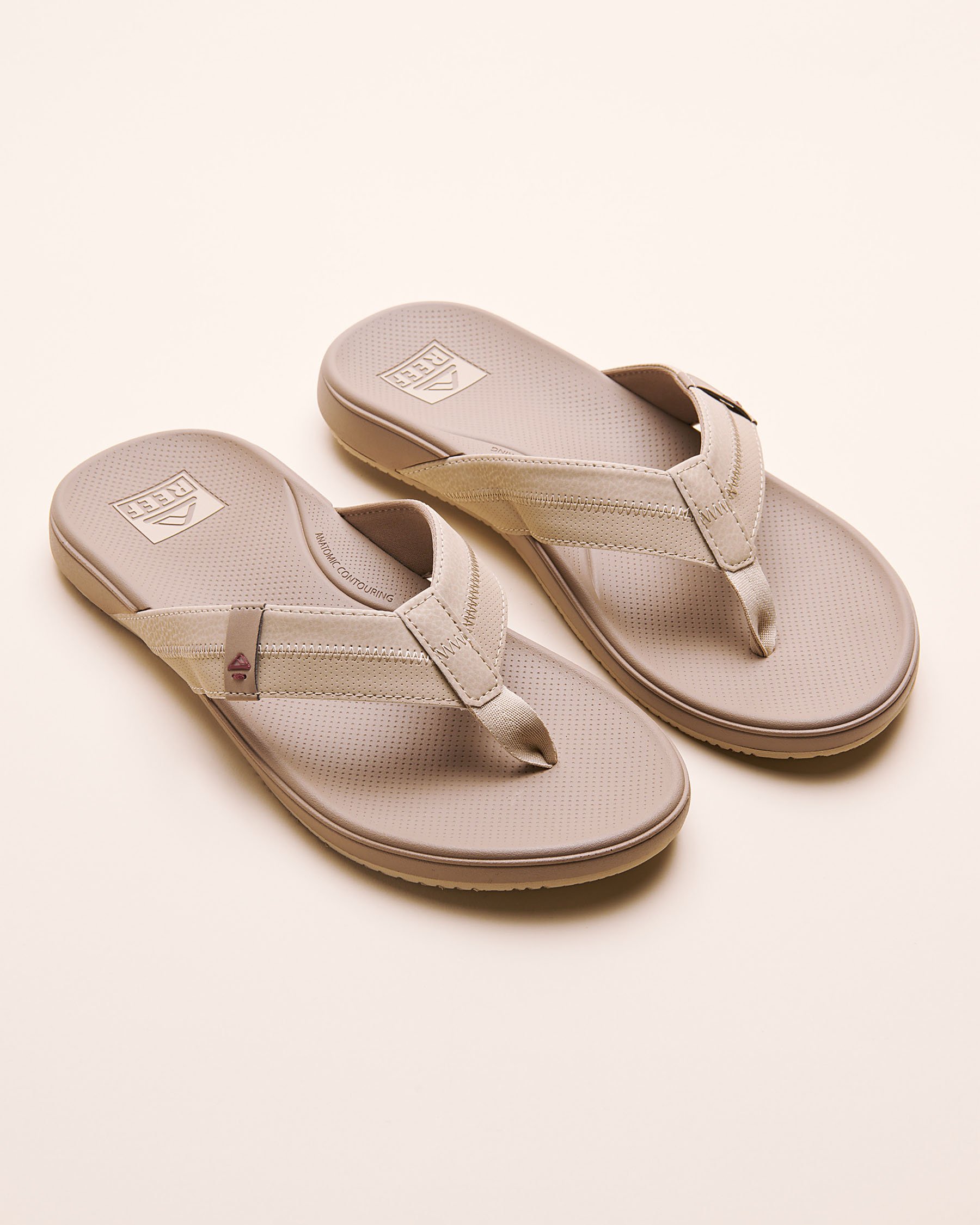 REEF Cushion Phantom 2.0 Flip-flops Beige CJ7614 - View1
