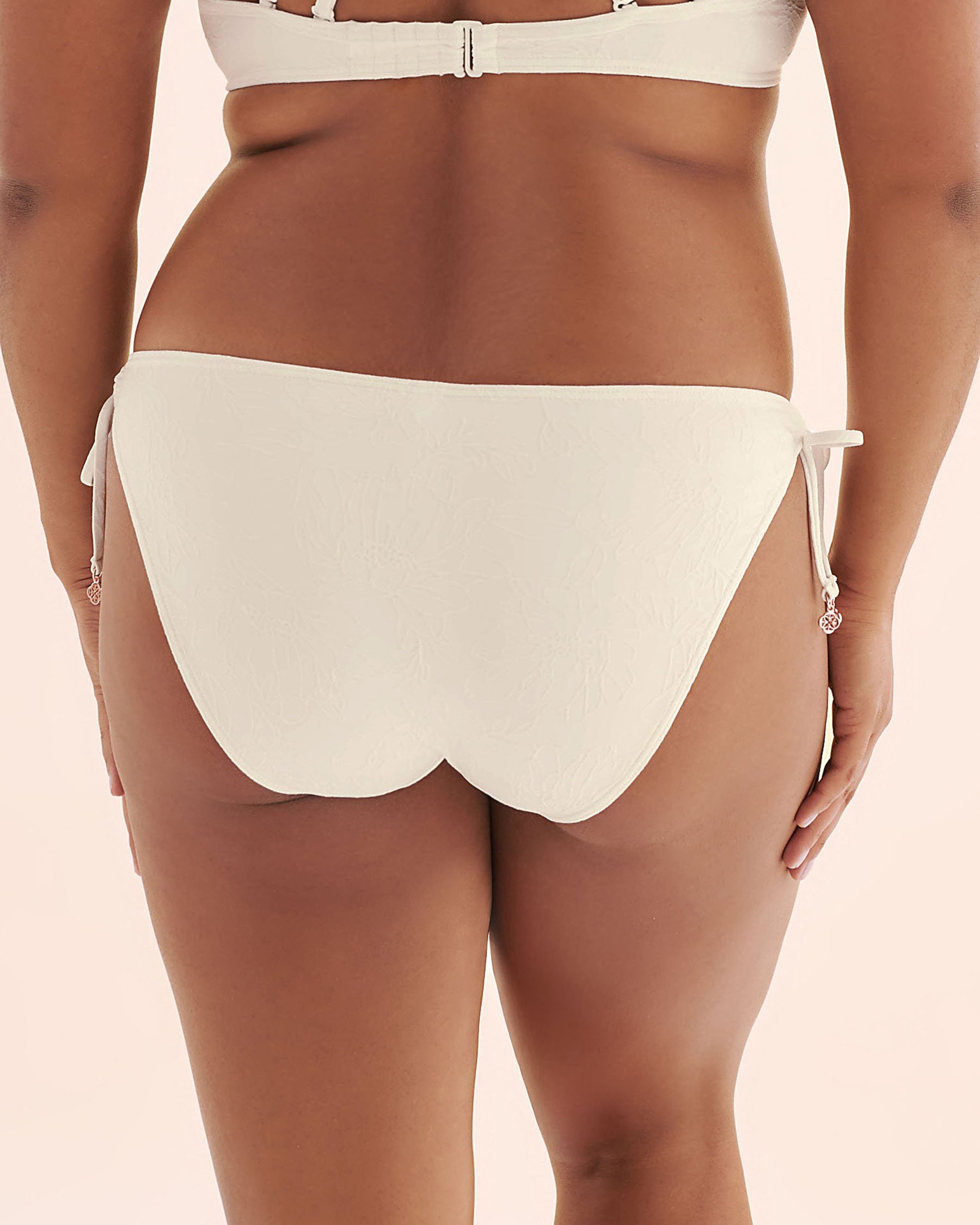 TURQUOISE COUTURE Bas de bikini taille basse texturé Blanc 01300506 - View9