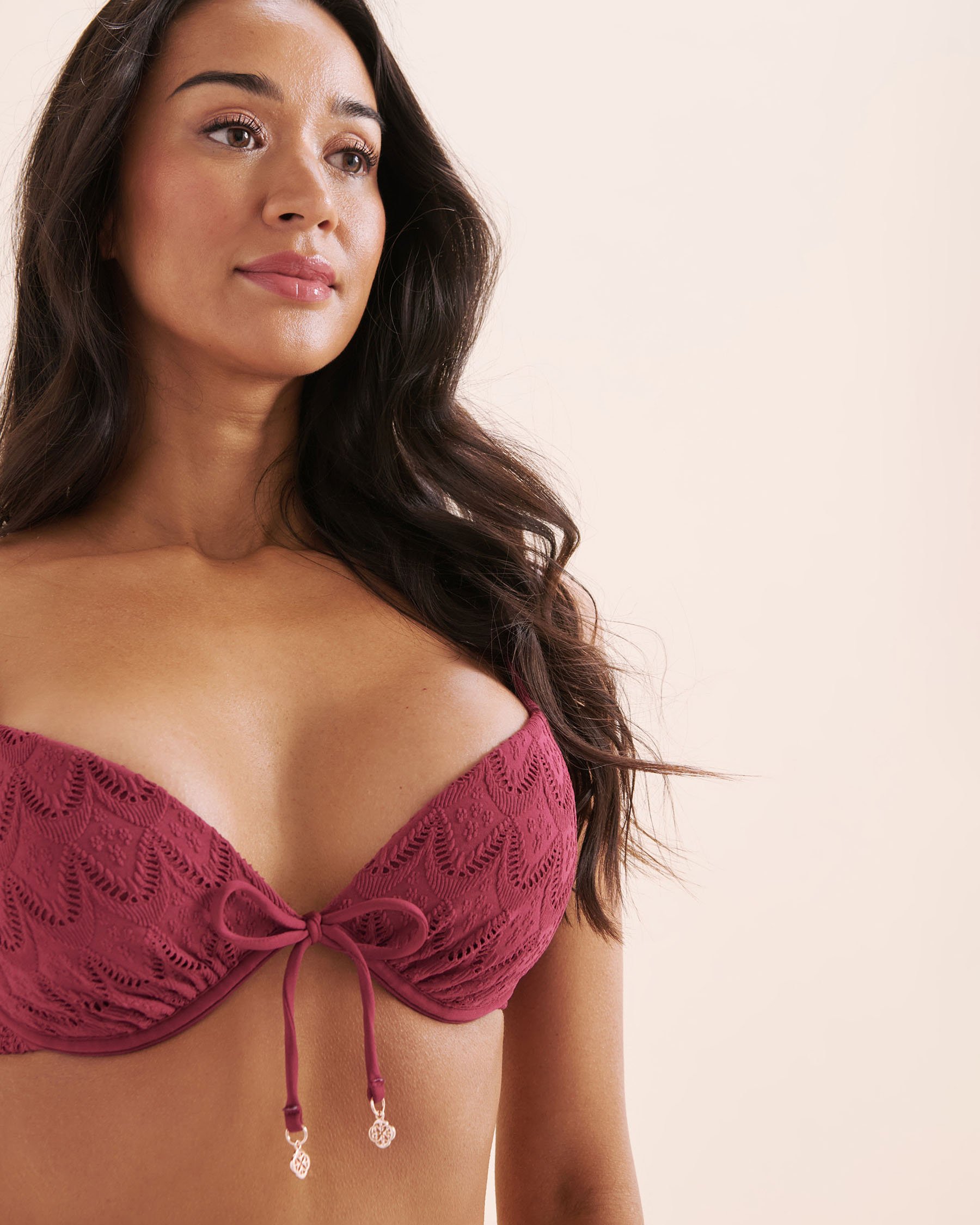 TURQUOISE COUTURE Textured Plunge Bikini Top Beaujolais Violet 01100496 - View7