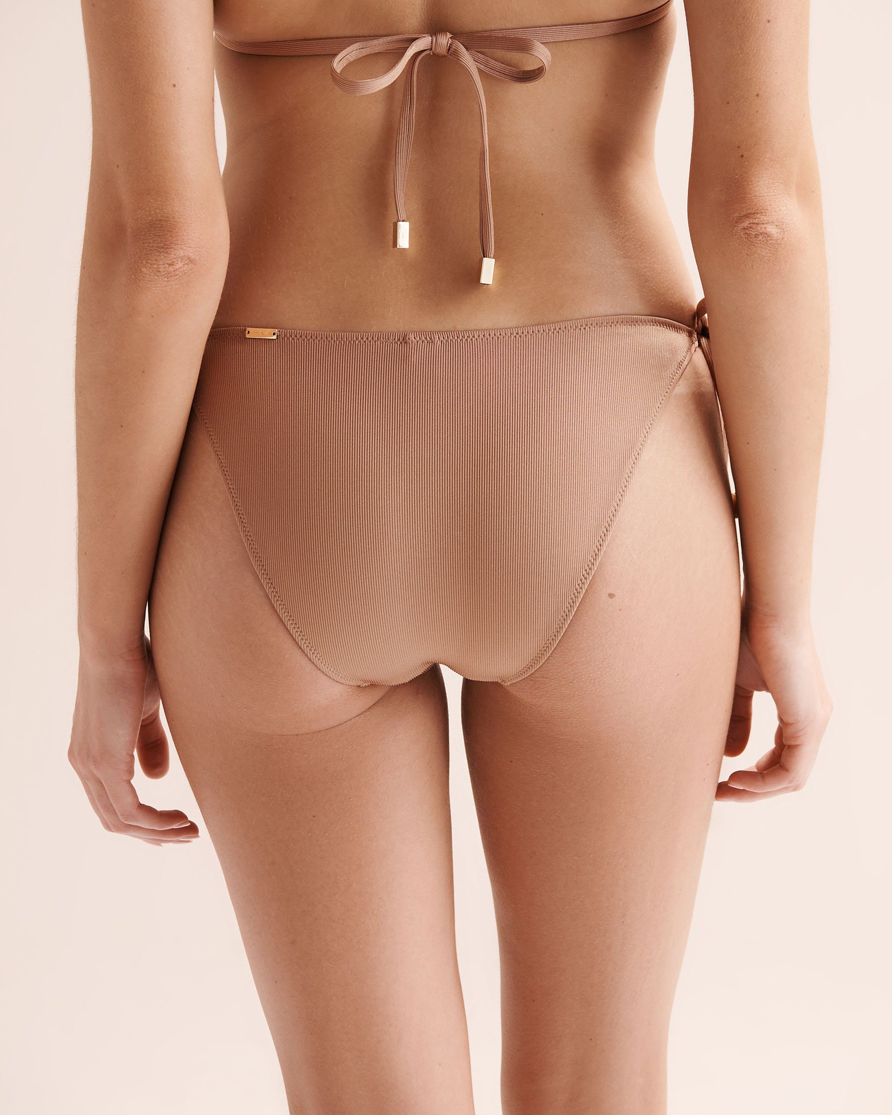 SANTEMARE Bas de bikini brésilien noué côtelé scintillant Brun 01300568 - View4