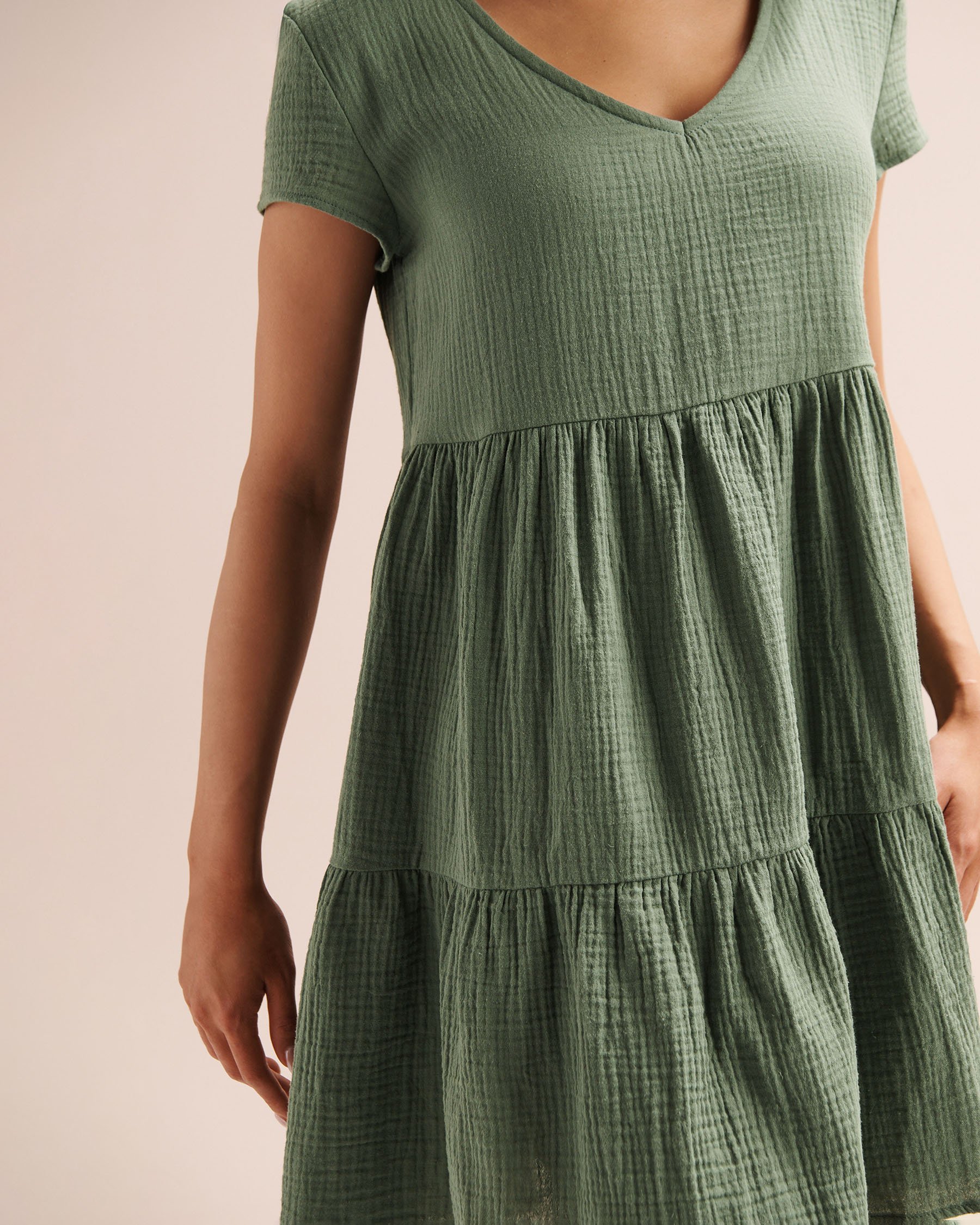 OFF THE BEACH Robe à effet froissé Vert 02300191 - View3