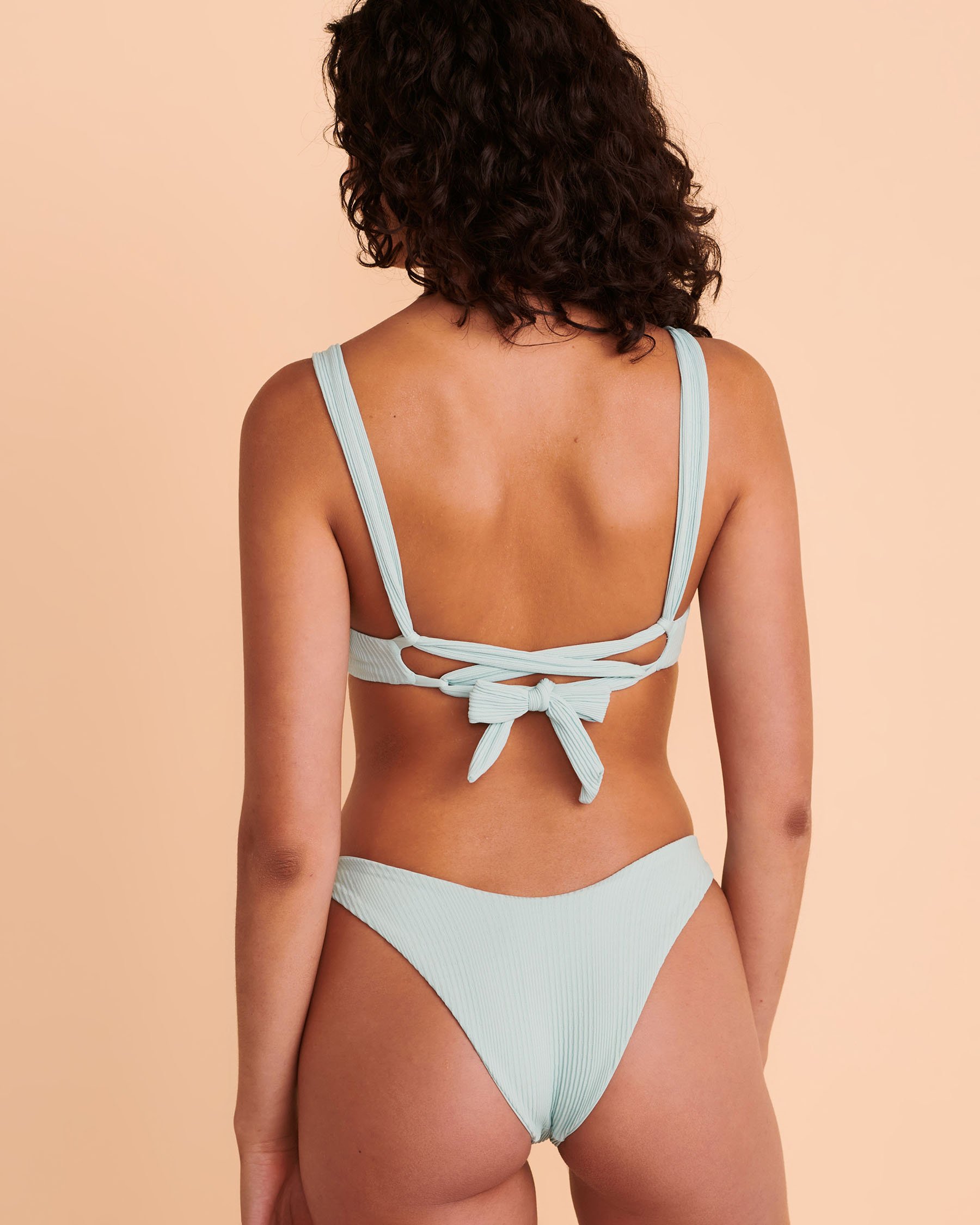 L*SPACE POINTELLE Camellia Plunge Bikini Top Beach side PTCAT20 - View2