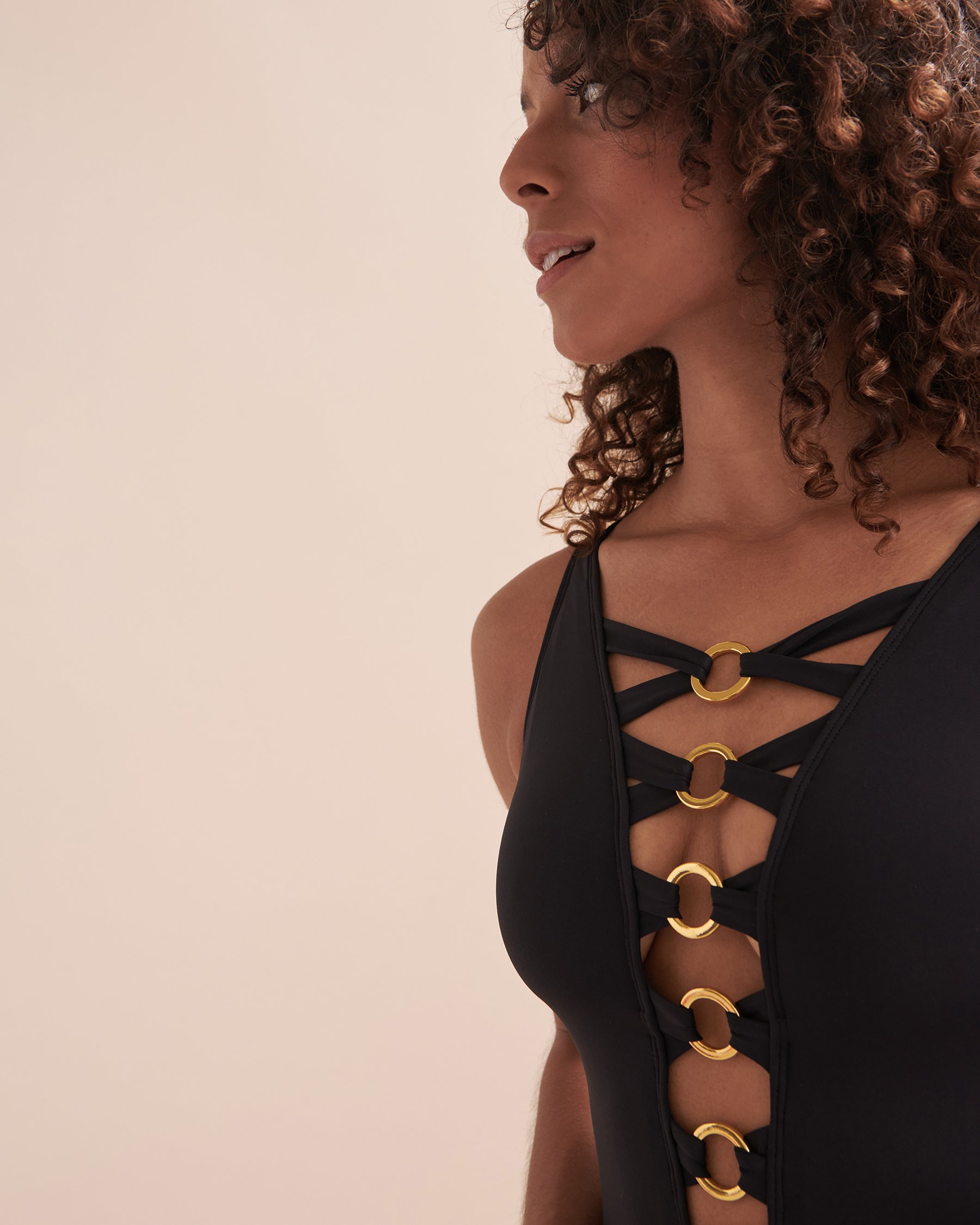 BLEU ROD BEATTIE Maillot une-pièce à anneaux Ring Me Up Noir RBMU23207 - View4