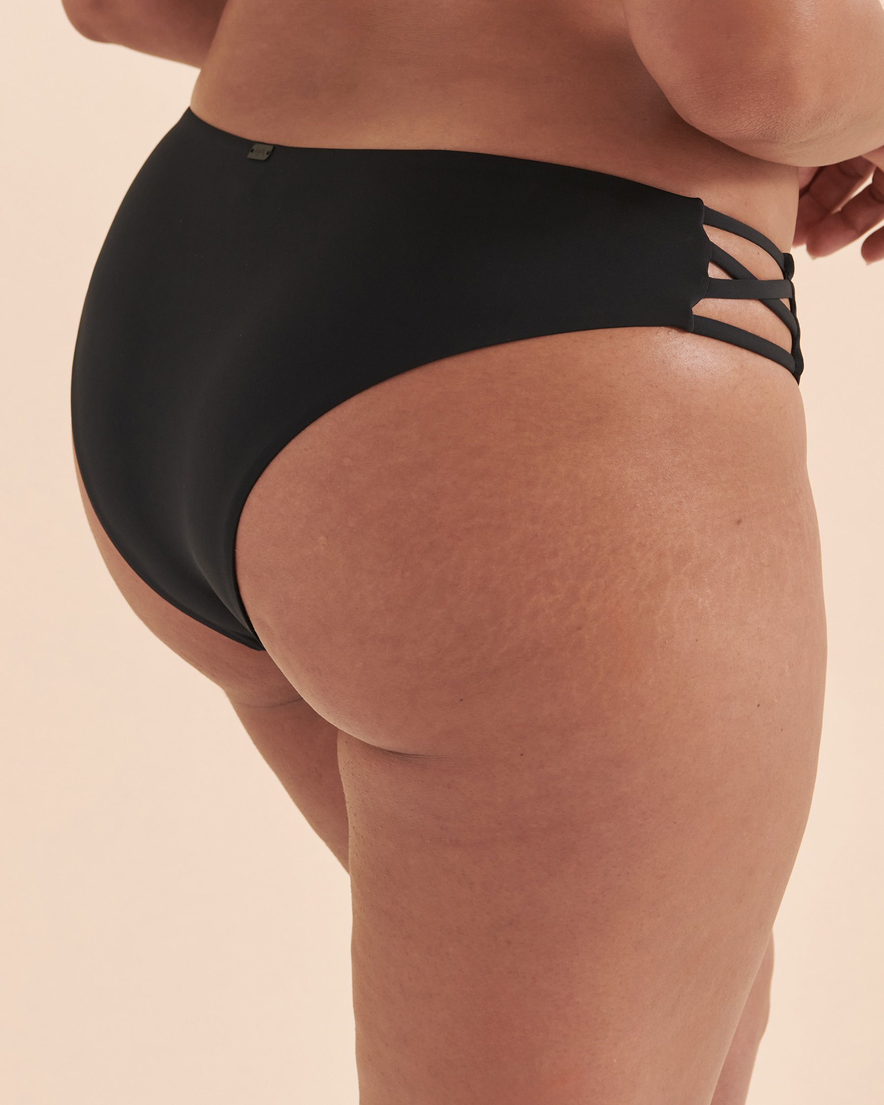 TROPIK Solid Cheeky Bikini Bottom Black 01300238 - View7