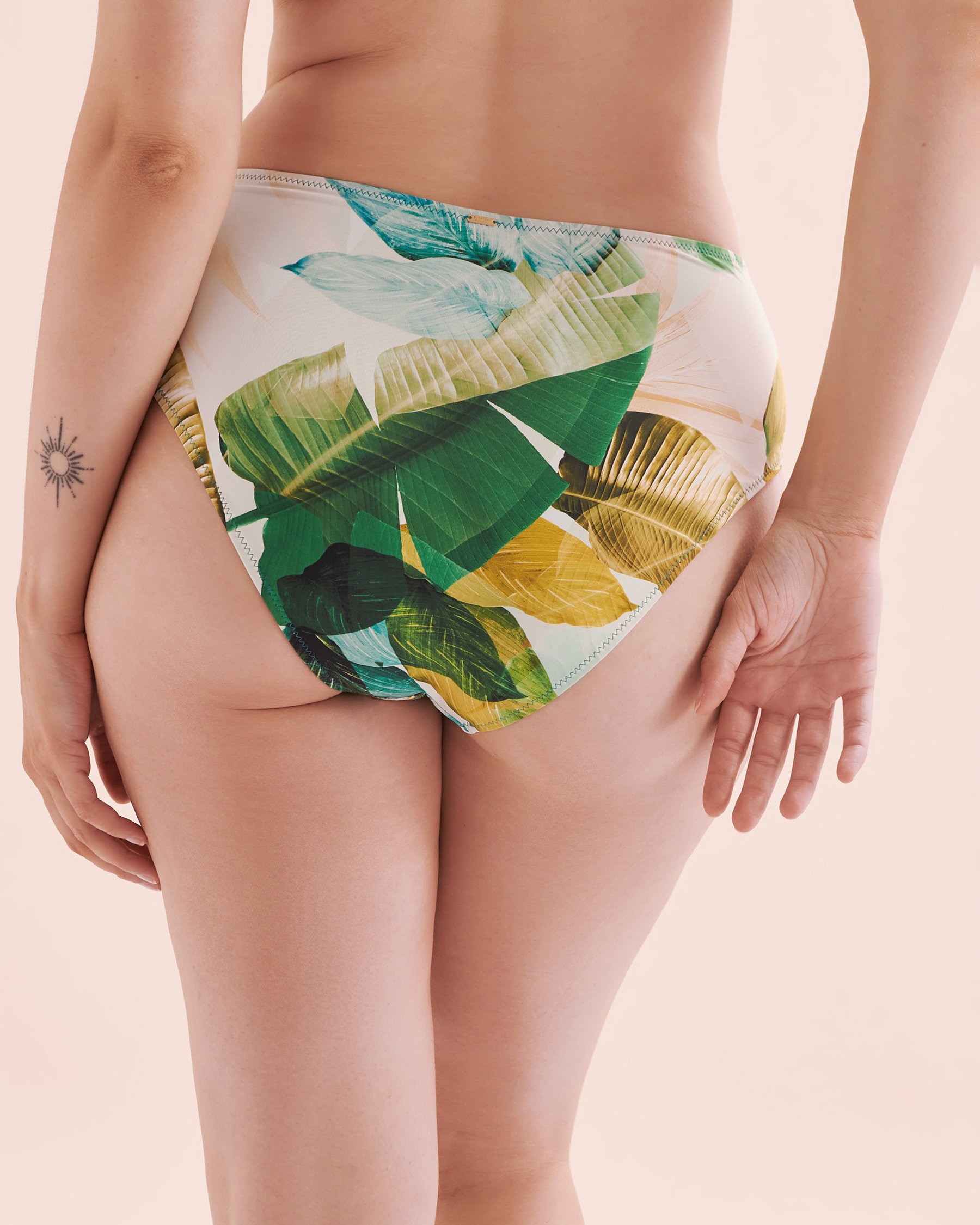EVERYDAY SUNDAY Bas de bikini taille haute Pacific Jungle Imprimé tropical ESBEAW00866A - View2