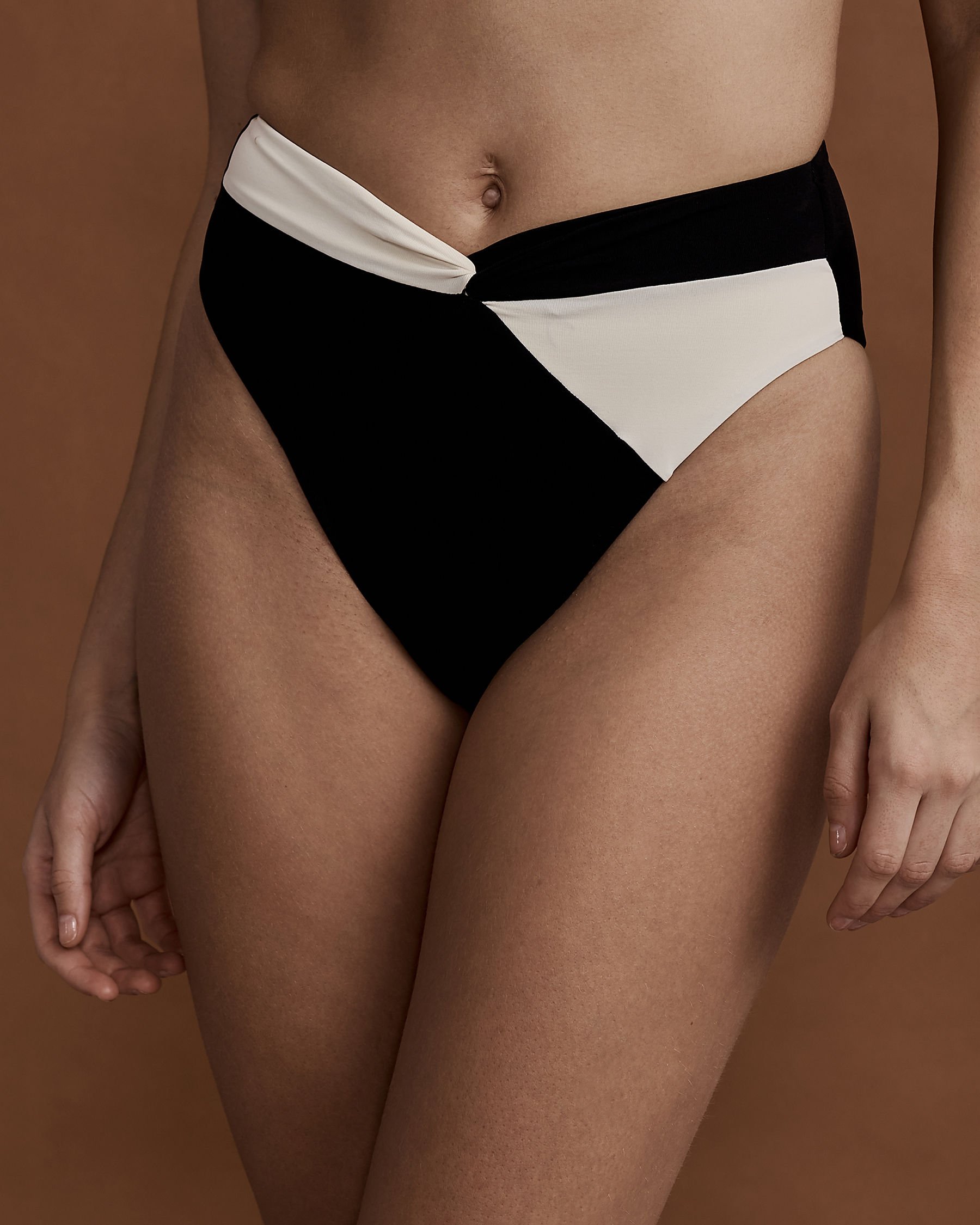 L*SPACE NANCY LEE Bitsy Bikini Bottom Colorblock CBNLB21 - View1