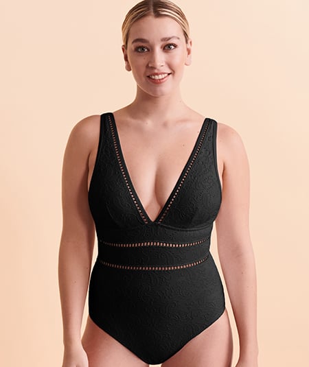 Plunging one-piece front