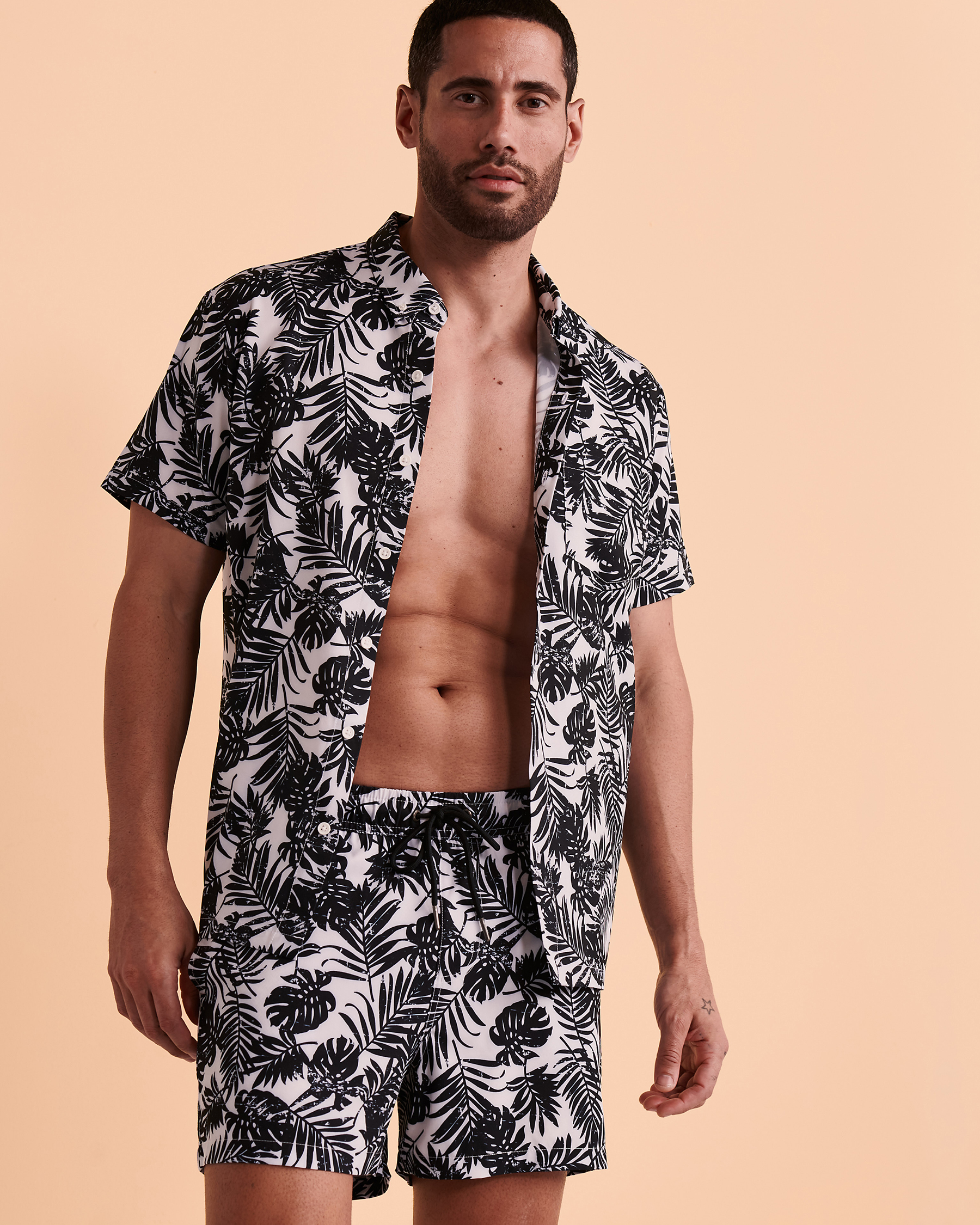 HAMABE Short Sleeve Button-down Shirt Black tropical leaves 04100010 - View1