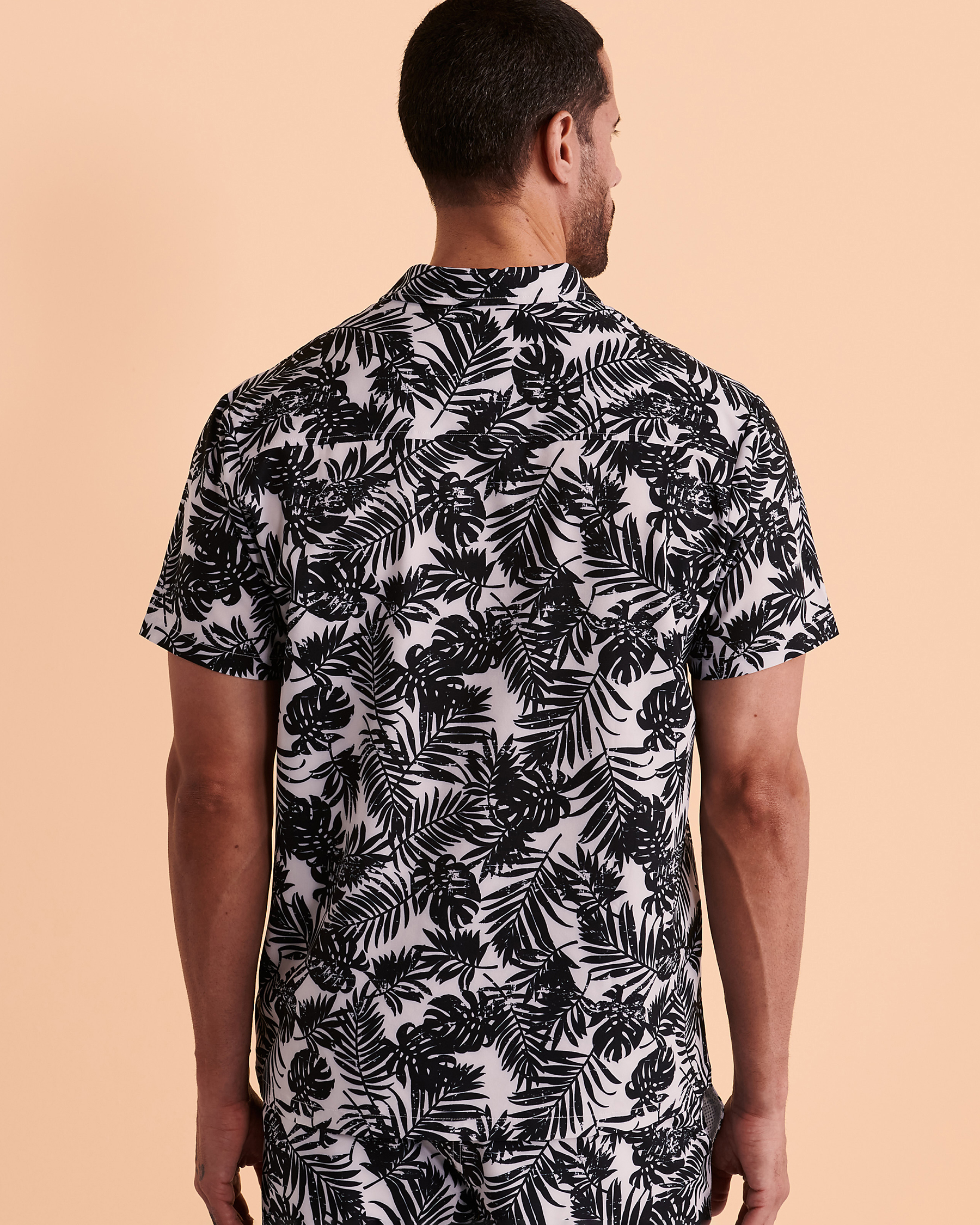 HAMABE Short Sleeve Button-down Shirt Black tropical leaves 04100010 - View2