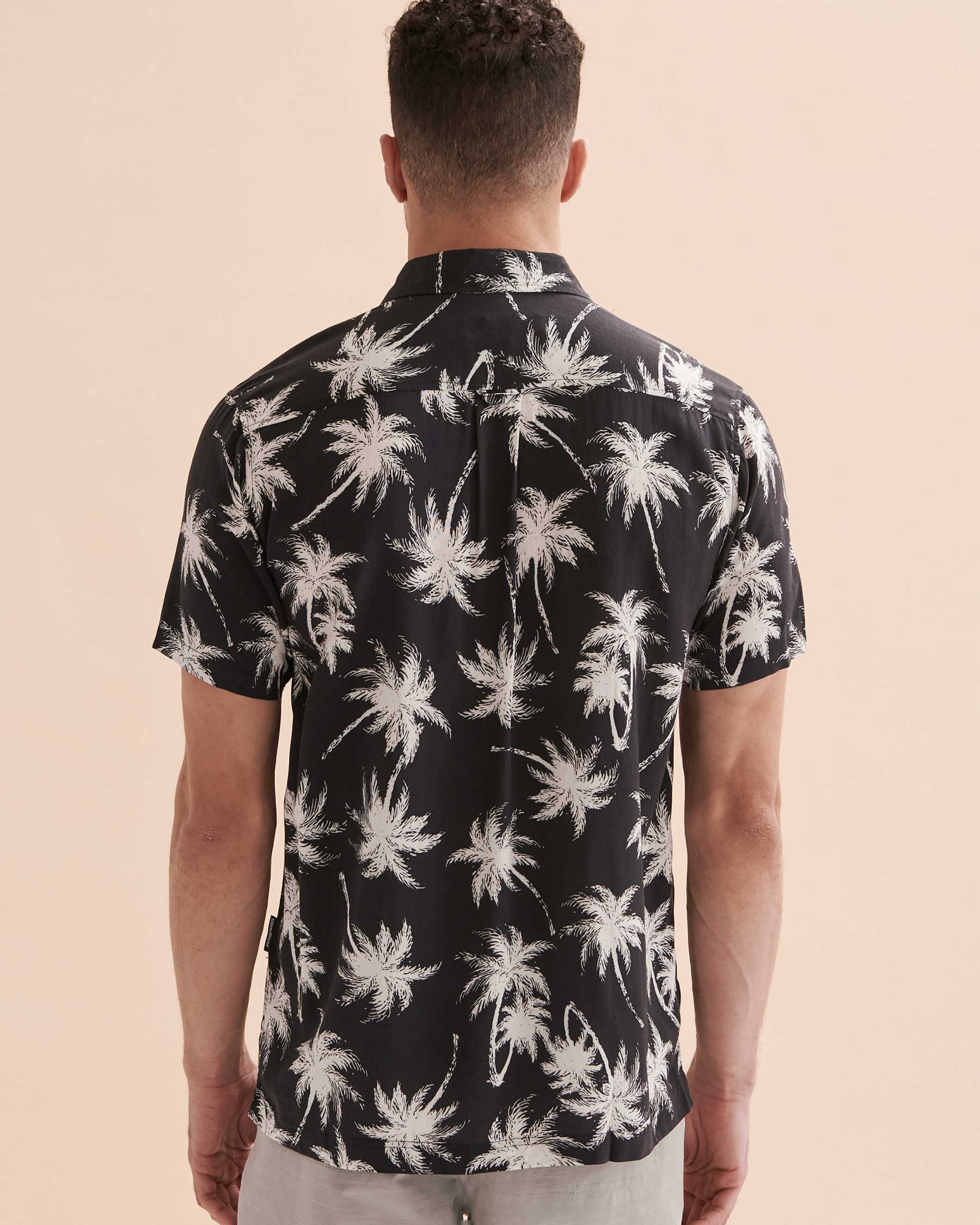ISLANDHAZE Chemise à manches courtes Palm Palmiers noirs MS321800 - Voir2