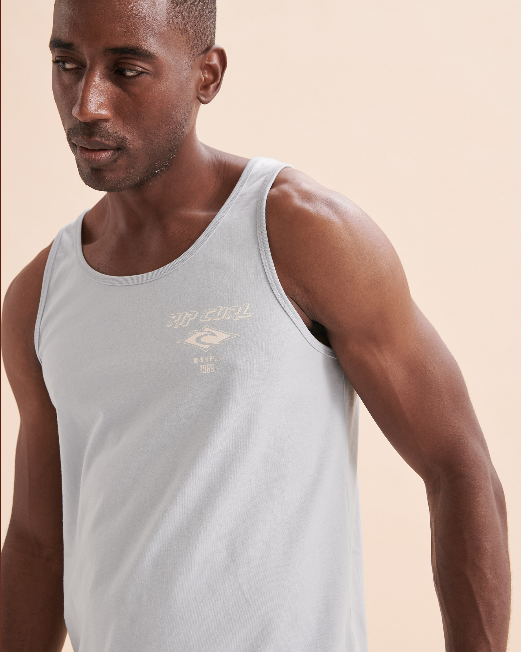 Men Sleeveless With Raw Edge And Contrast Raglan In White Black Tank Top  Wholesale Manufacturer & Exporters Textile & Fashion Leather Clothing Goods  with we have provide customization Brand your own