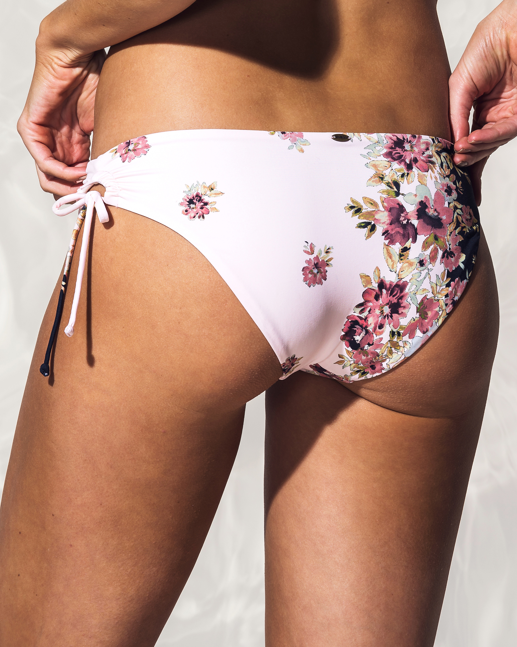 O'NEILL CASTAWAY Side Tie Bikini Bottom Pink print SU8474051B - View2