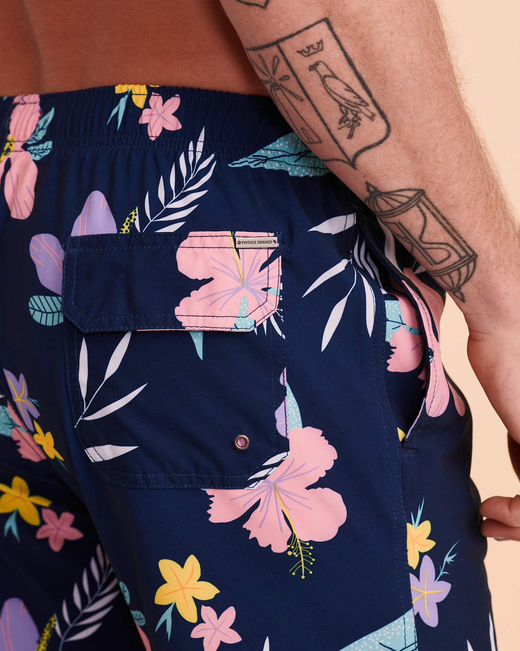 VINTAGE SUMMER TROPICAL Volley Swimsuit Tropical print V70508 - View3