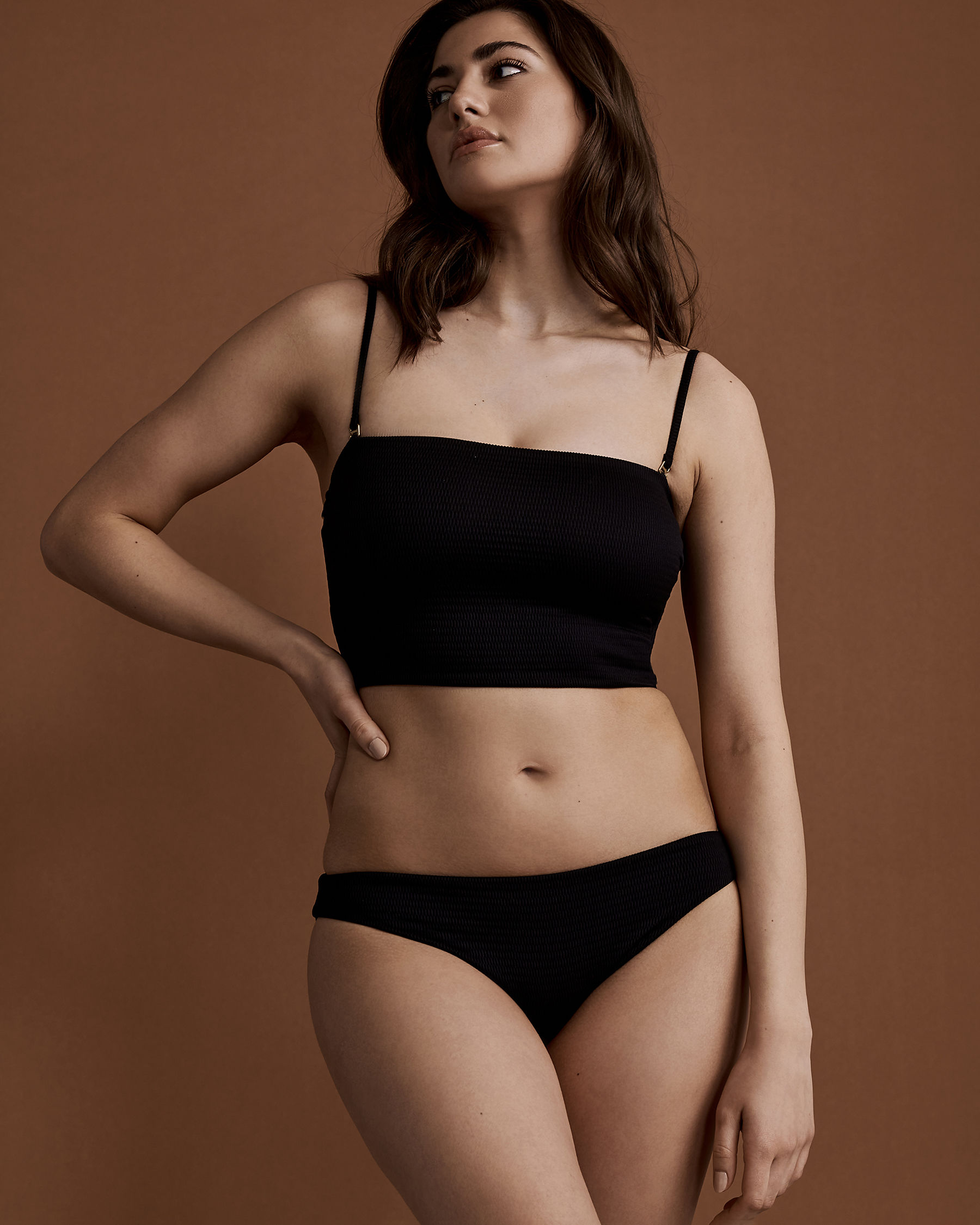VITAMIN A Haut de bikini cami courte Ava ECOTEX Noir 202T - Voir3